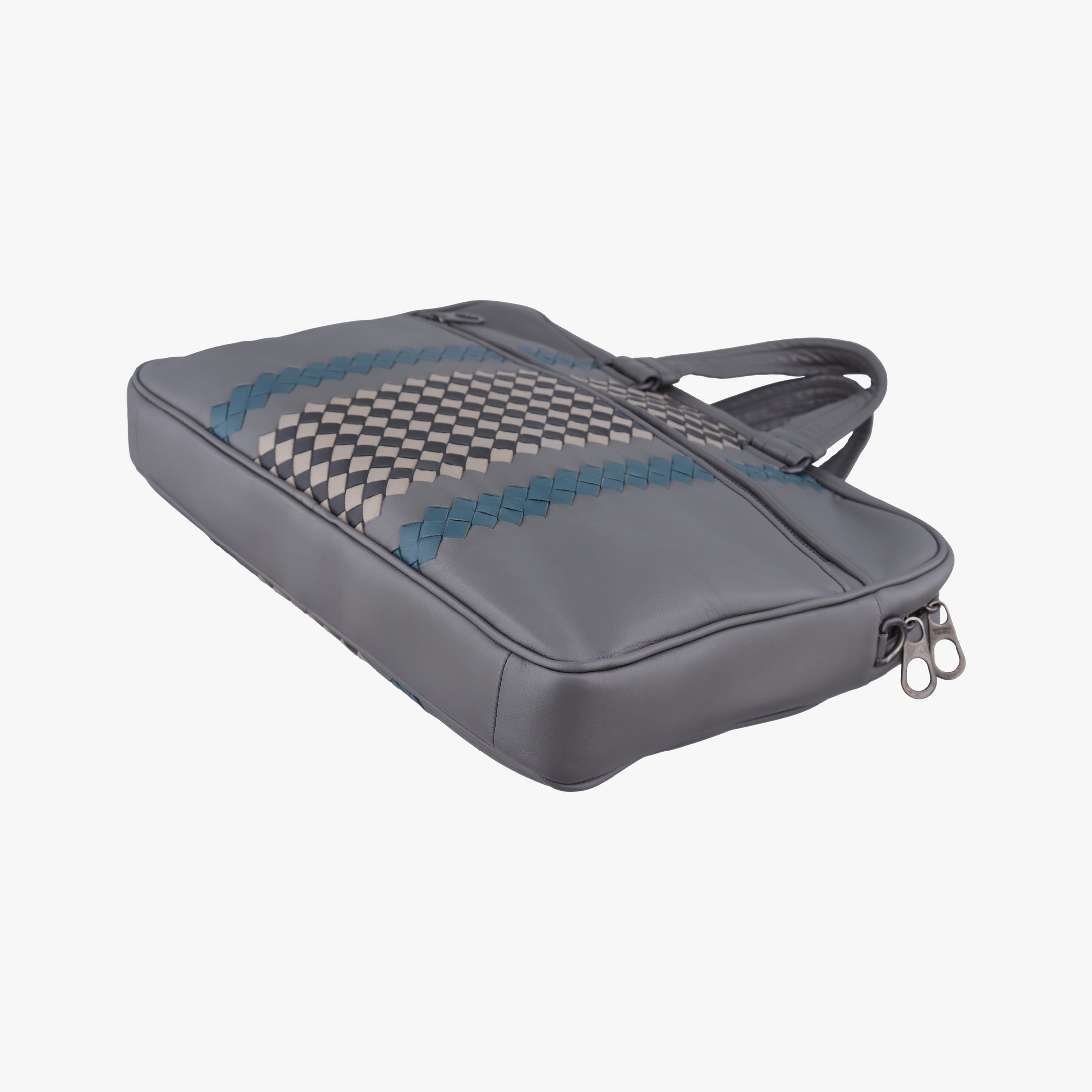 Intrecciato Grey Leather B08050417Hイントレチャート グレー レザー B08050417H