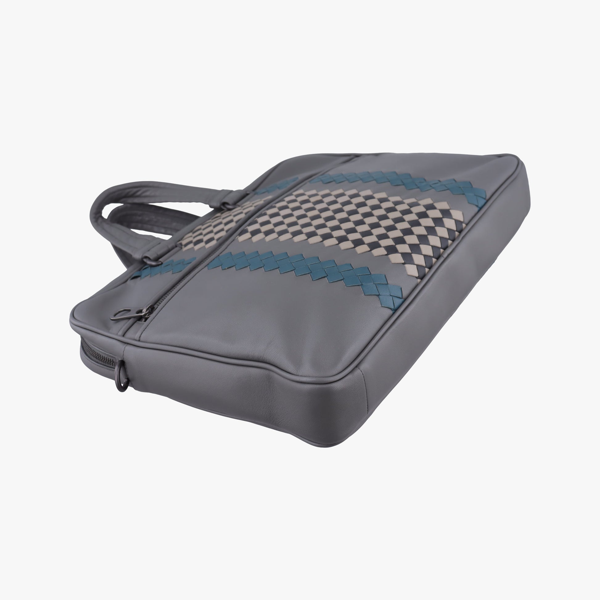 Intrecciato Grey Leather B08050417Hイントレチャート グレー レザー B08050417H