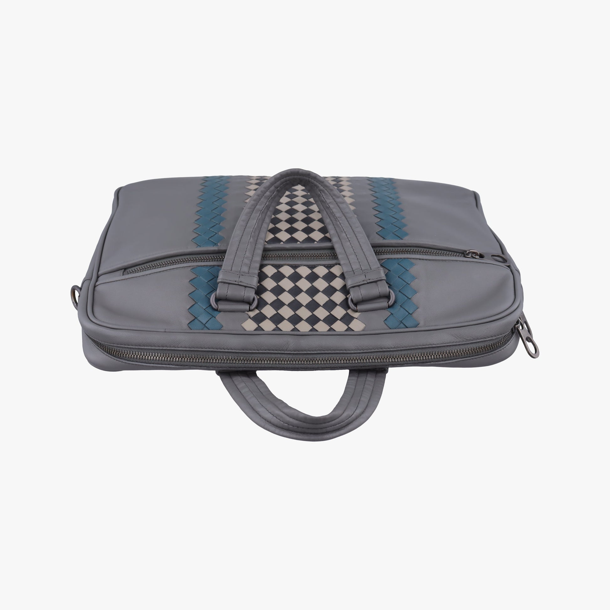 Intrecciato Grey Leather B08050417Hイントレチャート グレー レザー B08050417H