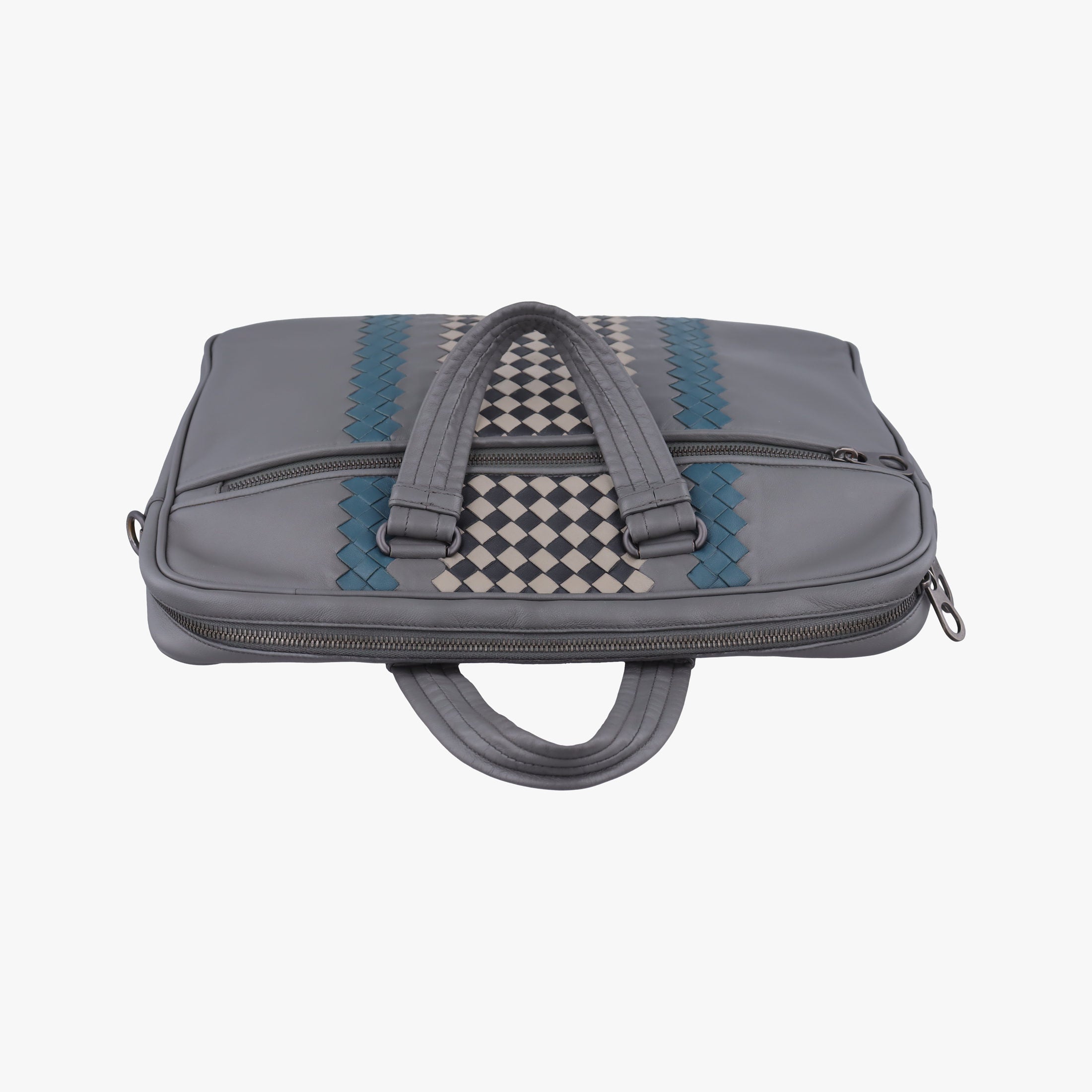 Intrecciato Grey Leather B08050417Hイントレチャート グレー レザー B08050417H