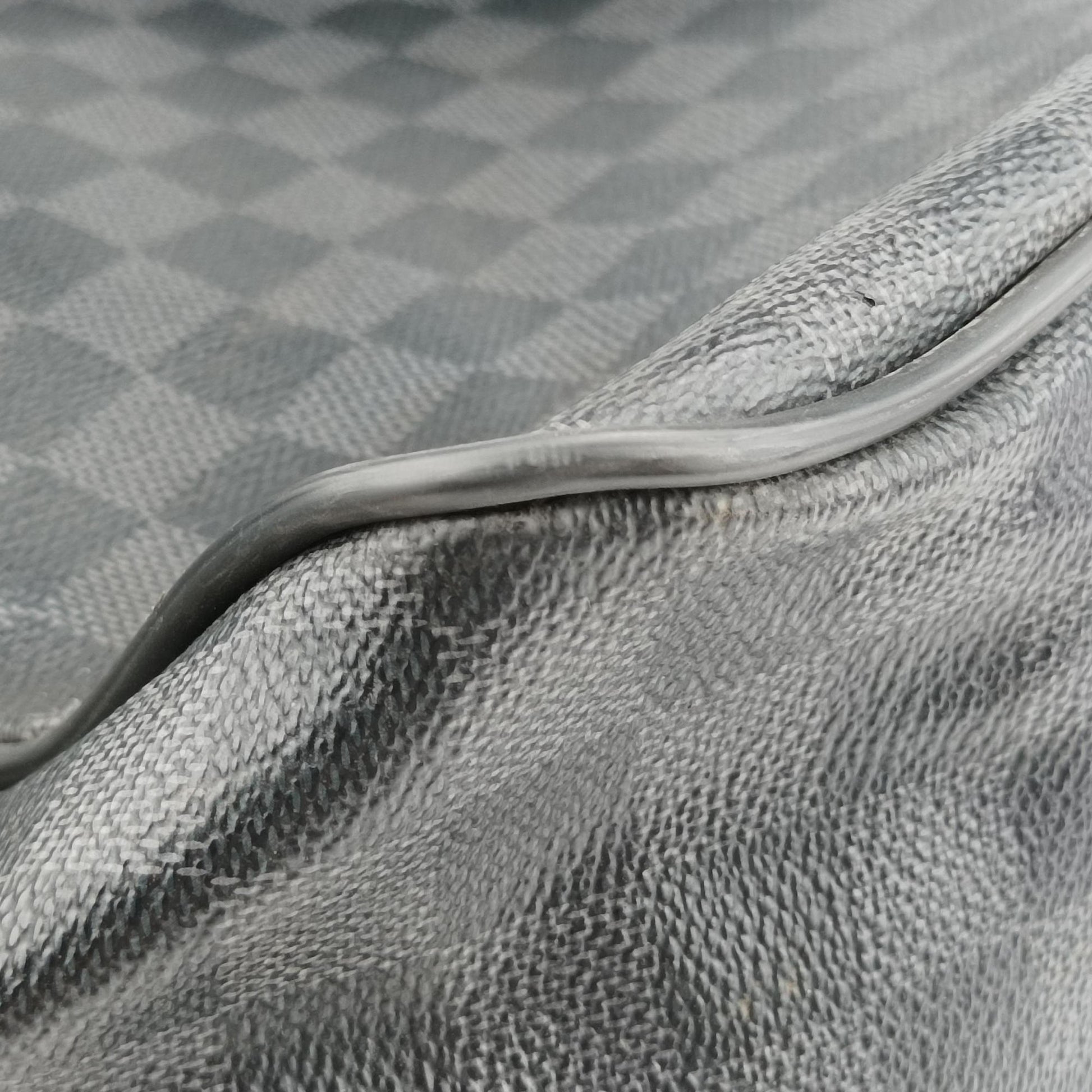 Overnight Black×Navy Damier Graphite N41004 FL0165オーバーナイト ブラック×ネイビー ダミエ グラフィット N41004 FL0165