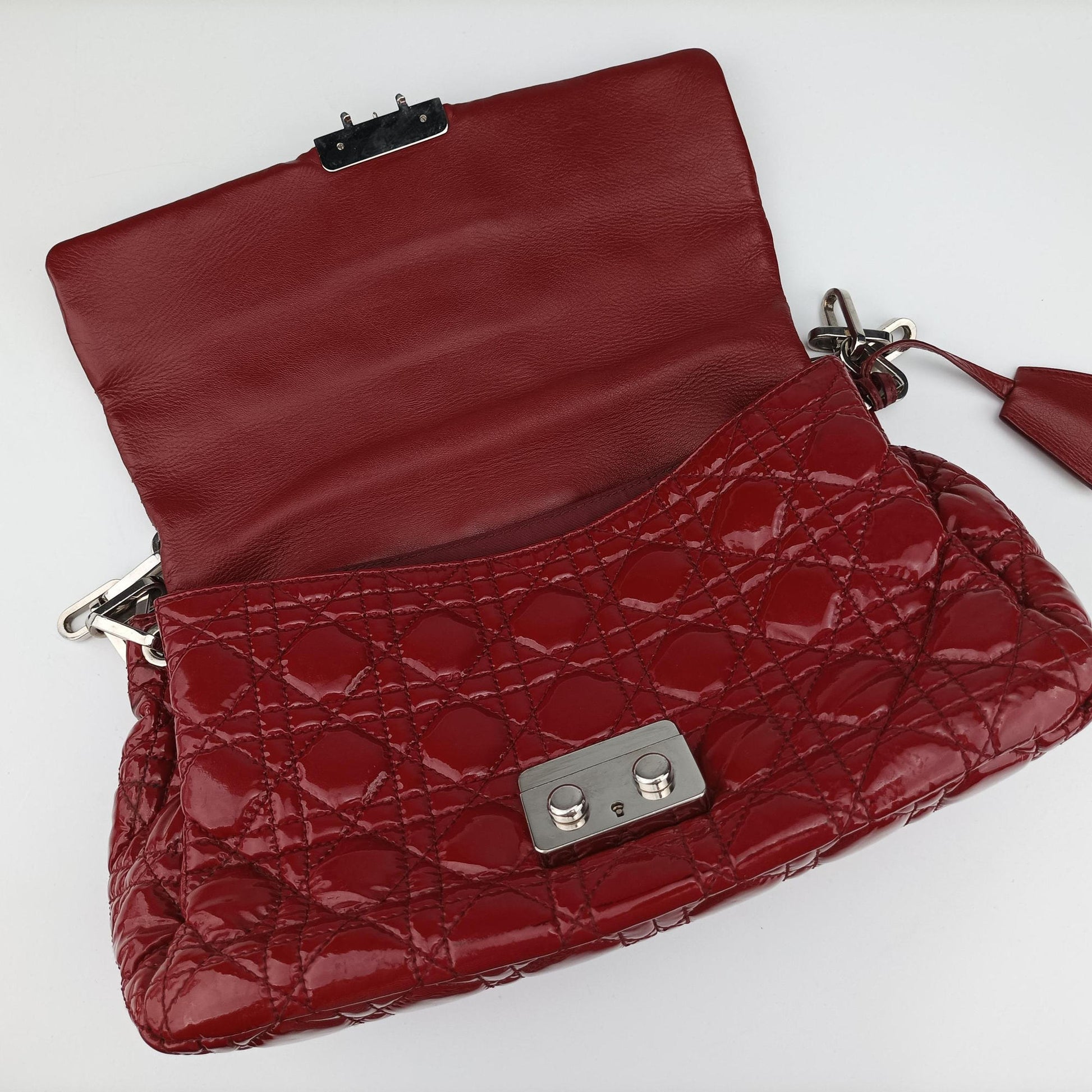 Miss Dior New Rock Cannage Stitch Red Patent Leather 05-BO-1110ミス ディオール ニューロック カナージュ ステッチ レッド パテント 05-BO-1110