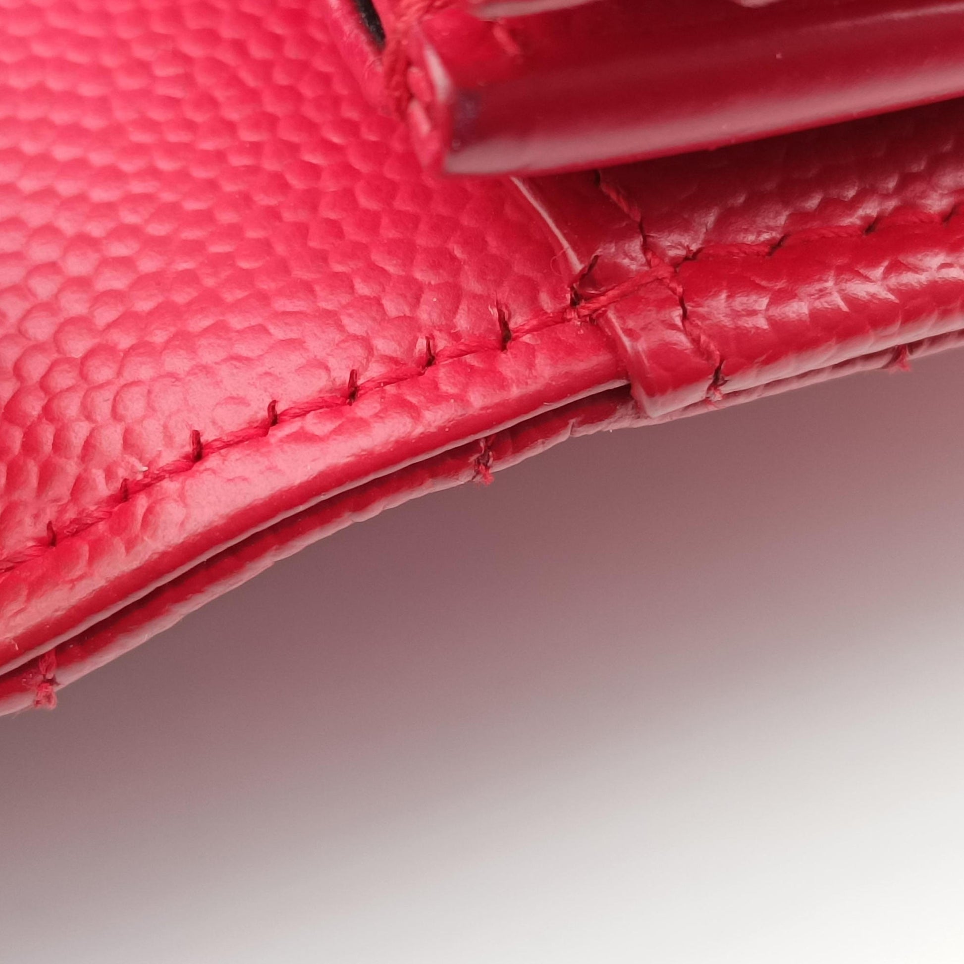 Cassandre Red Caviar Leather 377828 GUE377828.0417カサンドル レッド キャビアレザー 377828 GUE377828.0417