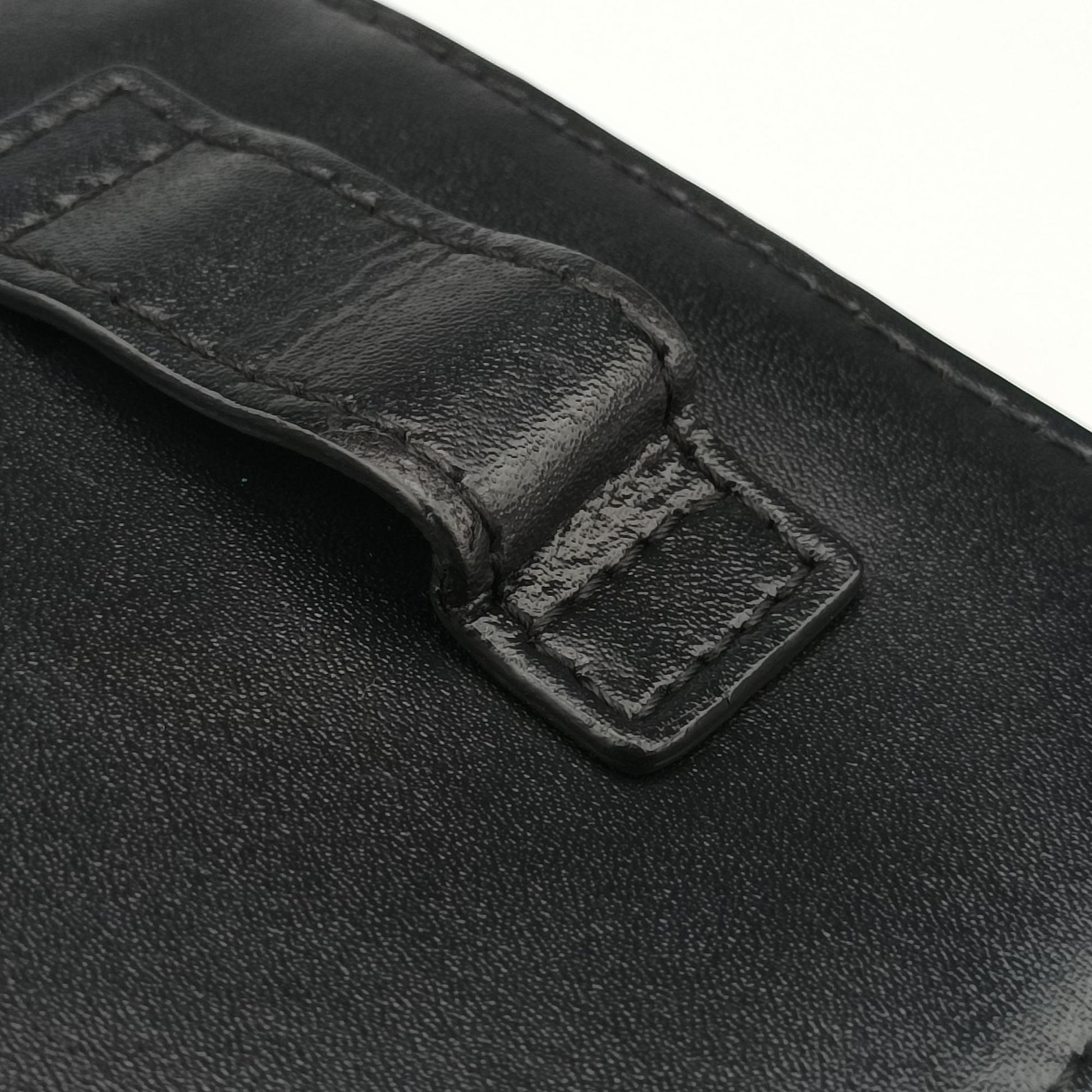 F is Black Leather 8BM005 8BM005 A0KK 189-8210エフ イズ ブラック レザー 8BM005 8BM005 A0KK 189-8210