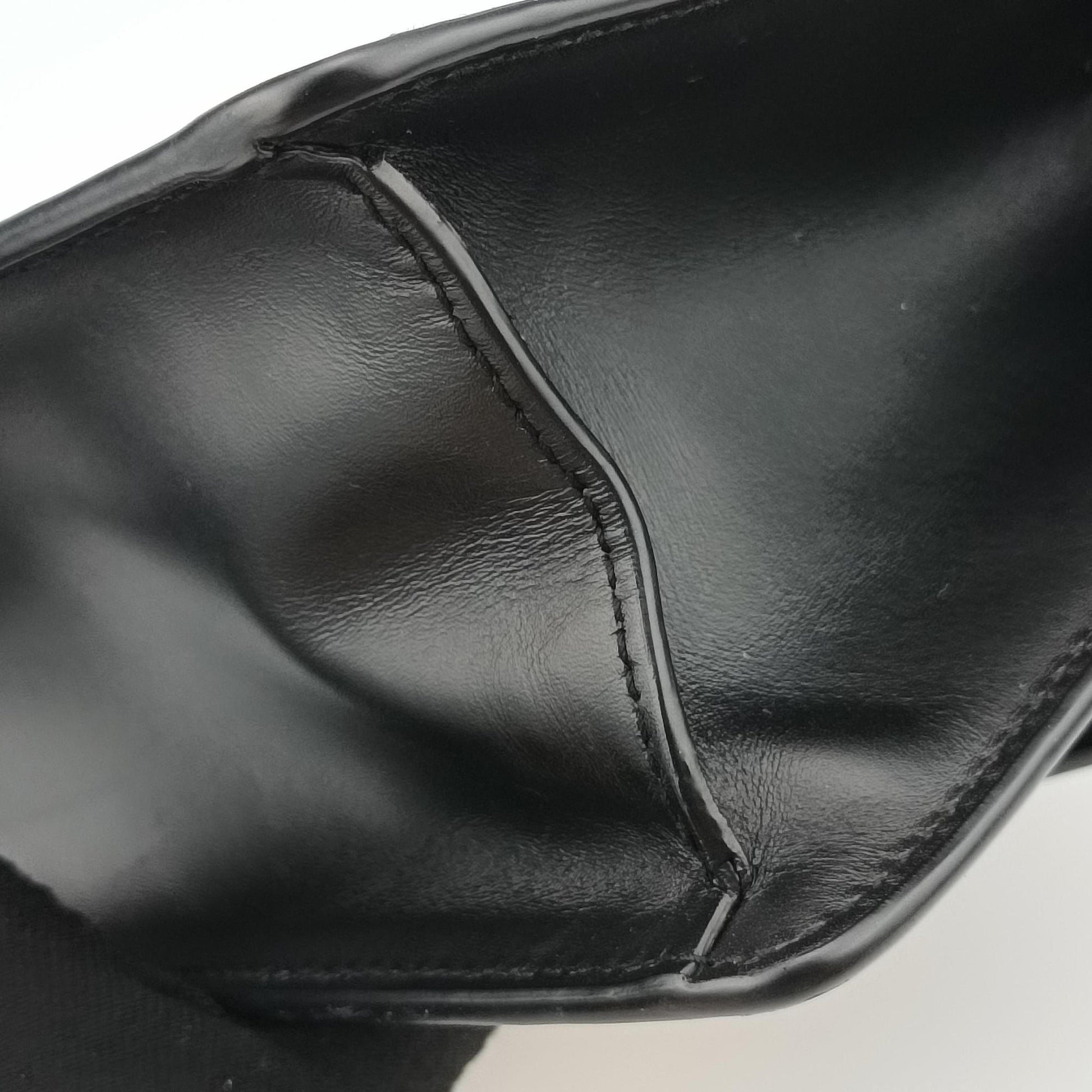 Sylvie Black Leather 421882 H021404700シルヴィ ブラック レザー 421882 H021404700