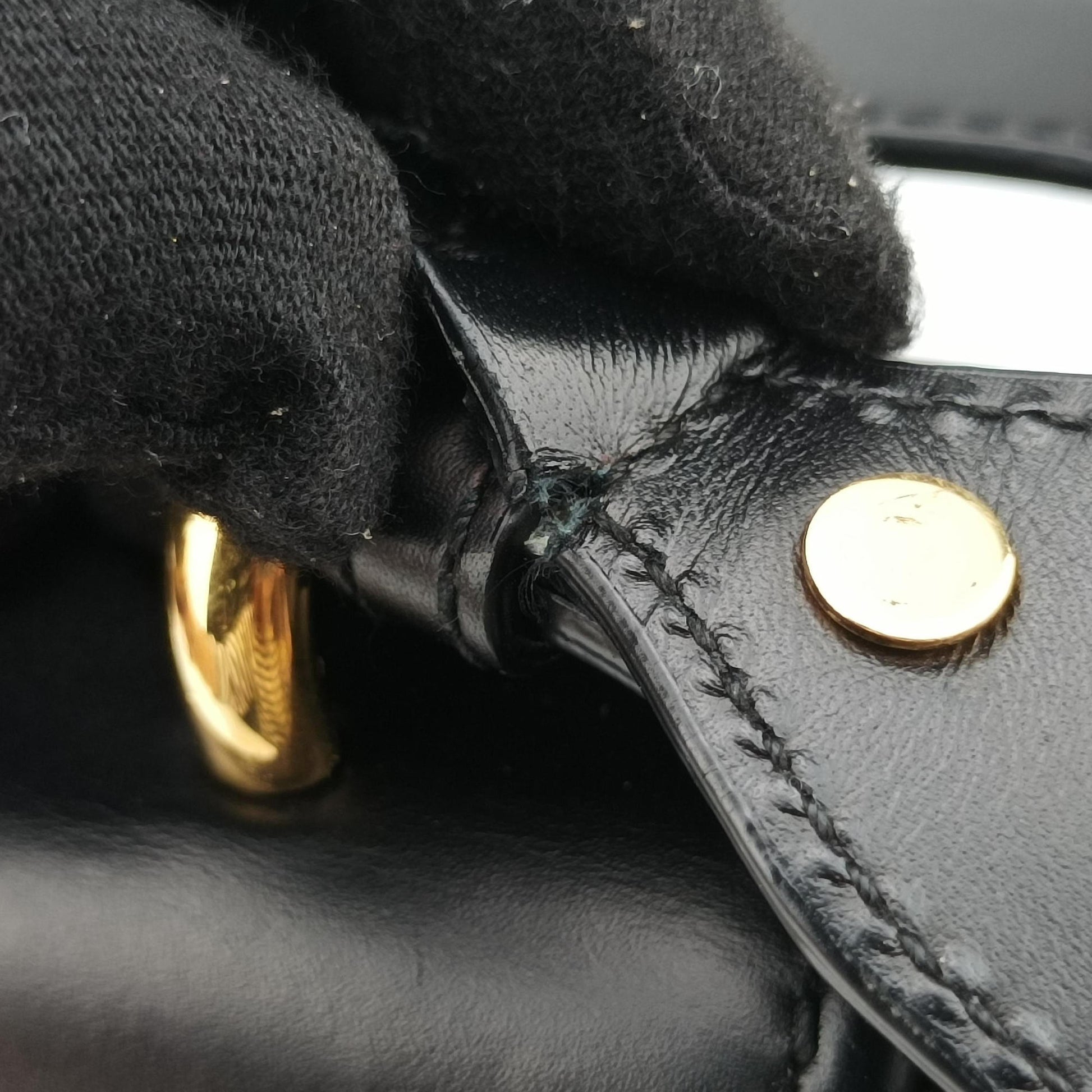 Sylvie Black Leather 421882 H021404700シルヴィ ブラック レザー 421882 H021404700