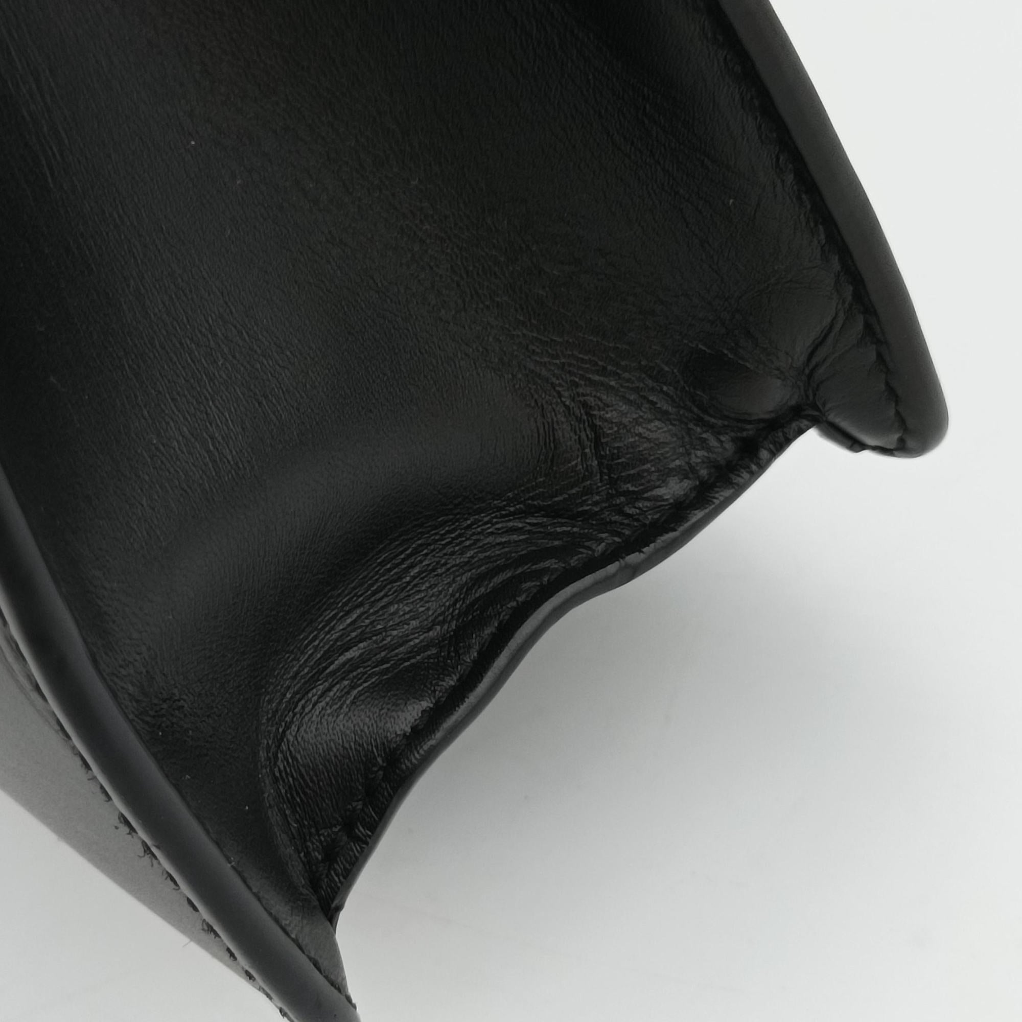 Sylvie Black Leather 421882 H021404700シルヴィ ブラック レザー 421882 H021404700