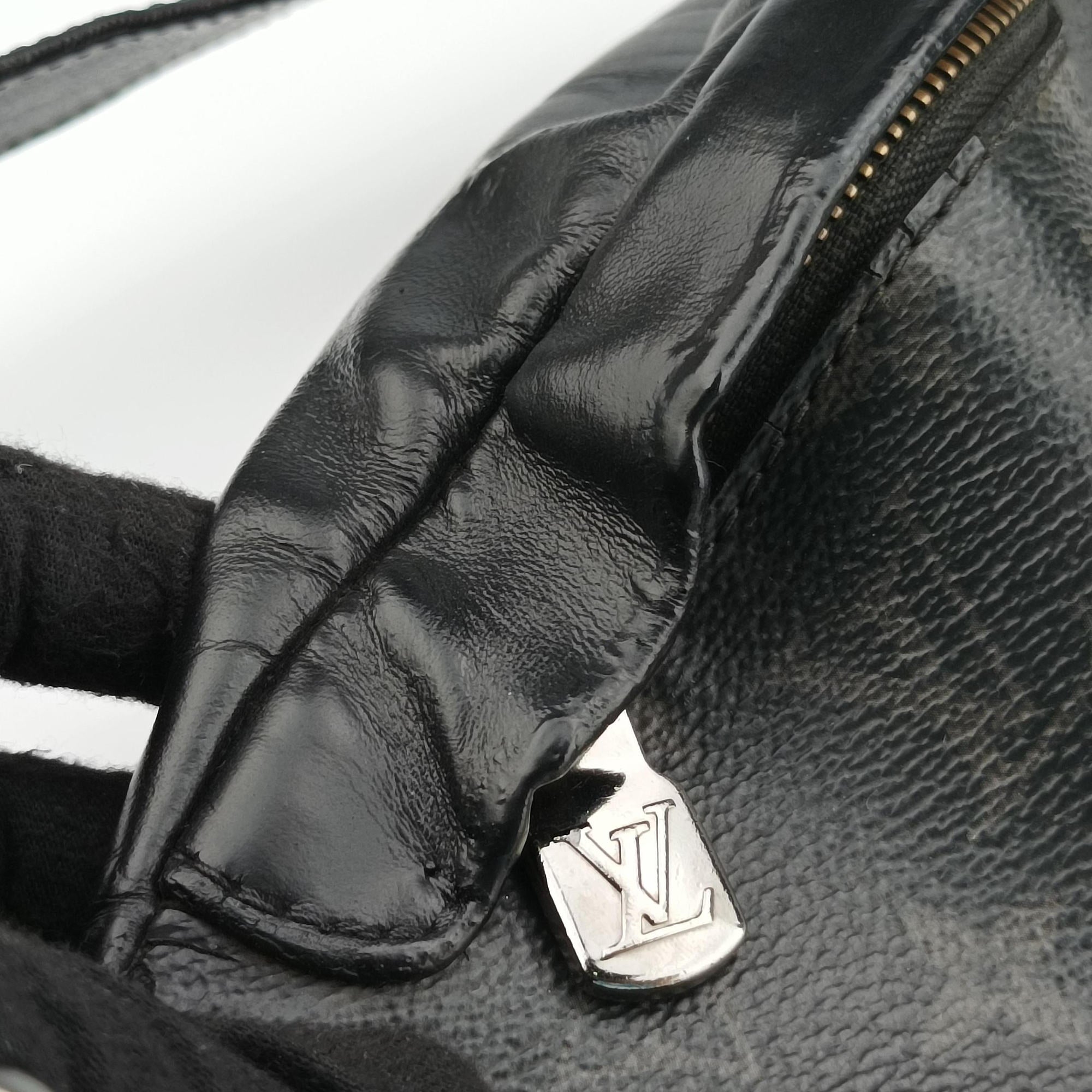 Discovery Bum Bag Black Monogram eclipse M44336 SA4199ディスカバリーバムバッグ ブラック モノグラム エクリプス M44336 SA4199