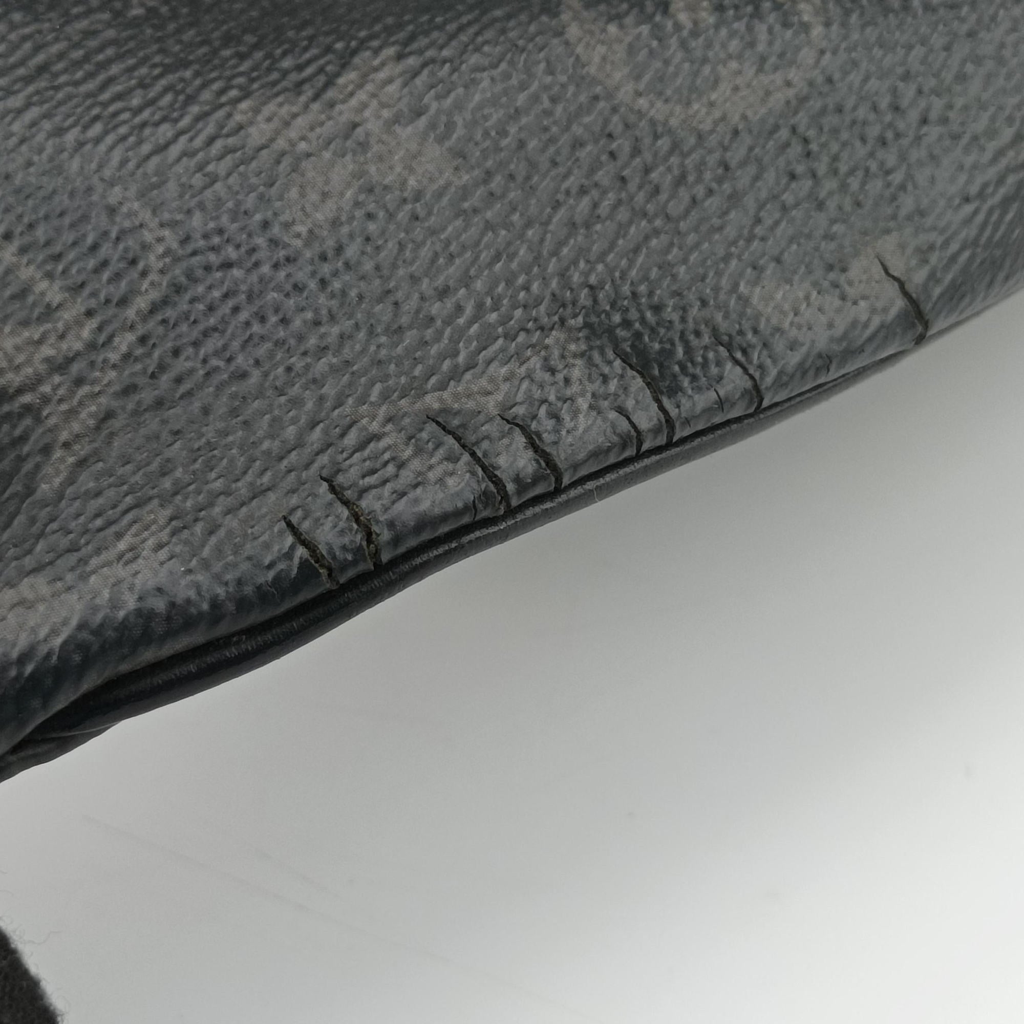 Discovery Bum Bag Black Monogram eclipse M44336 SA4199ディスカバリーバムバッグ ブラック モノグラム エクリプス M44336 SA4199