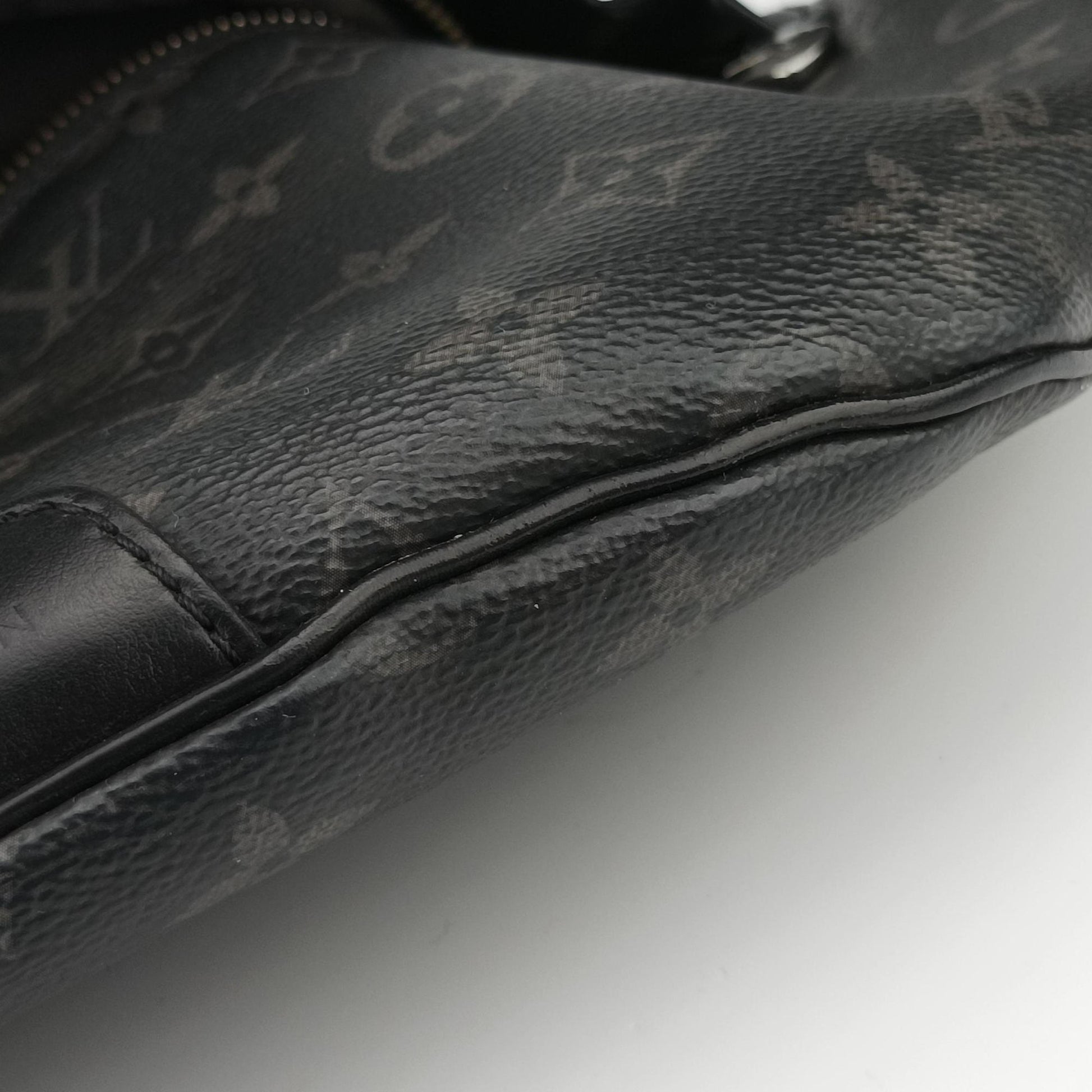 Discovery Bum Bag Black Monogram eclipse M44336 SA4199ディスカバリーバムバッグ ブラック モノグラム エクリプス M44336 SA4199