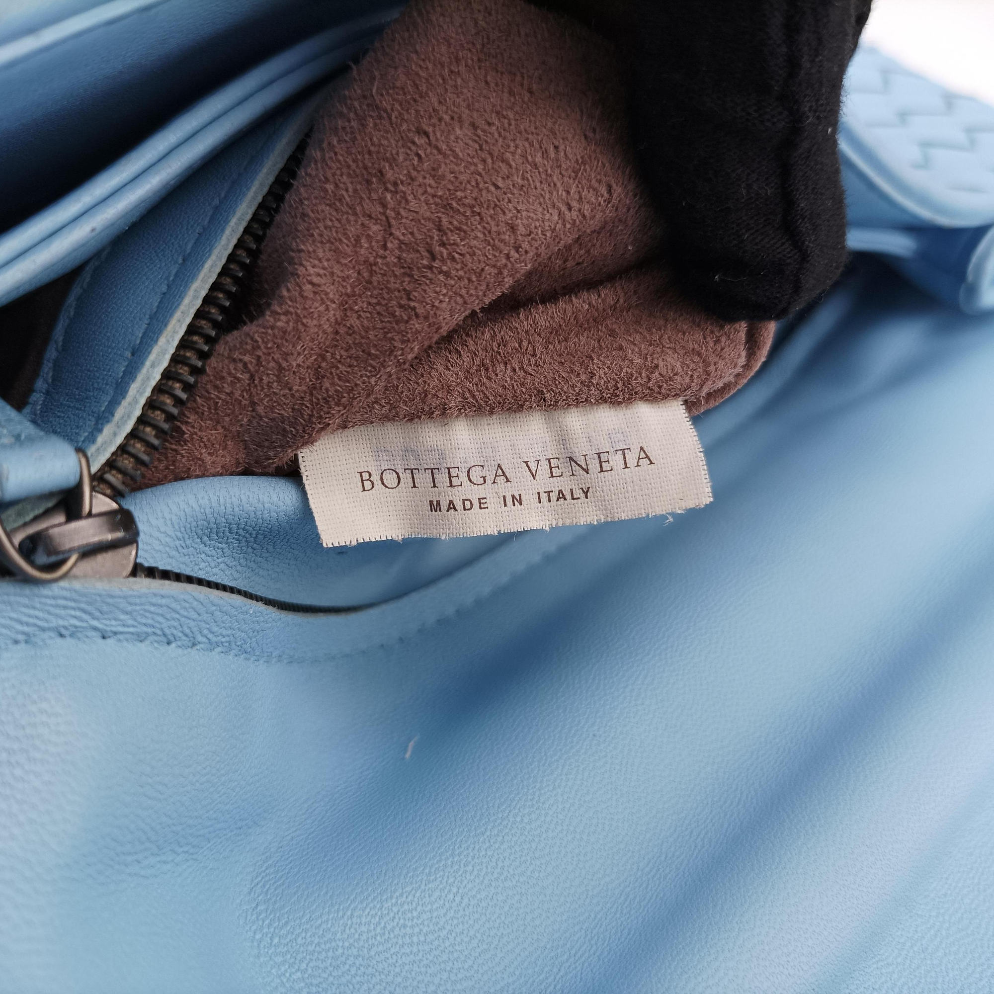 Intrecciato Olimpia Blue lambskin B03387877Bイントレチャート オリンピア ブルー ラムスキン B03387877B