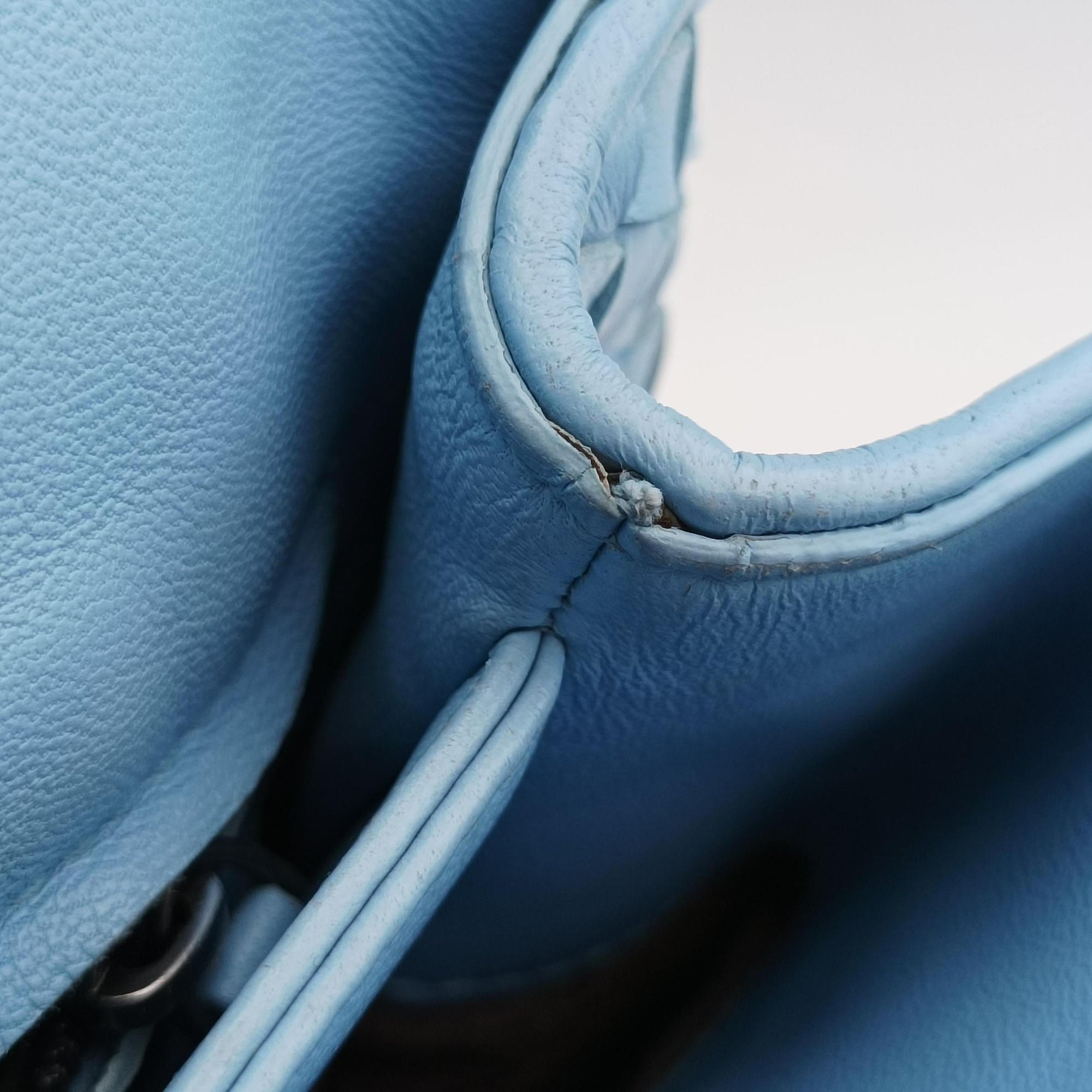 Intrecciato Olimpia Blue lambskin B03387877Bイントレチャート オリンピア ブルー ラムスキン B03387877B