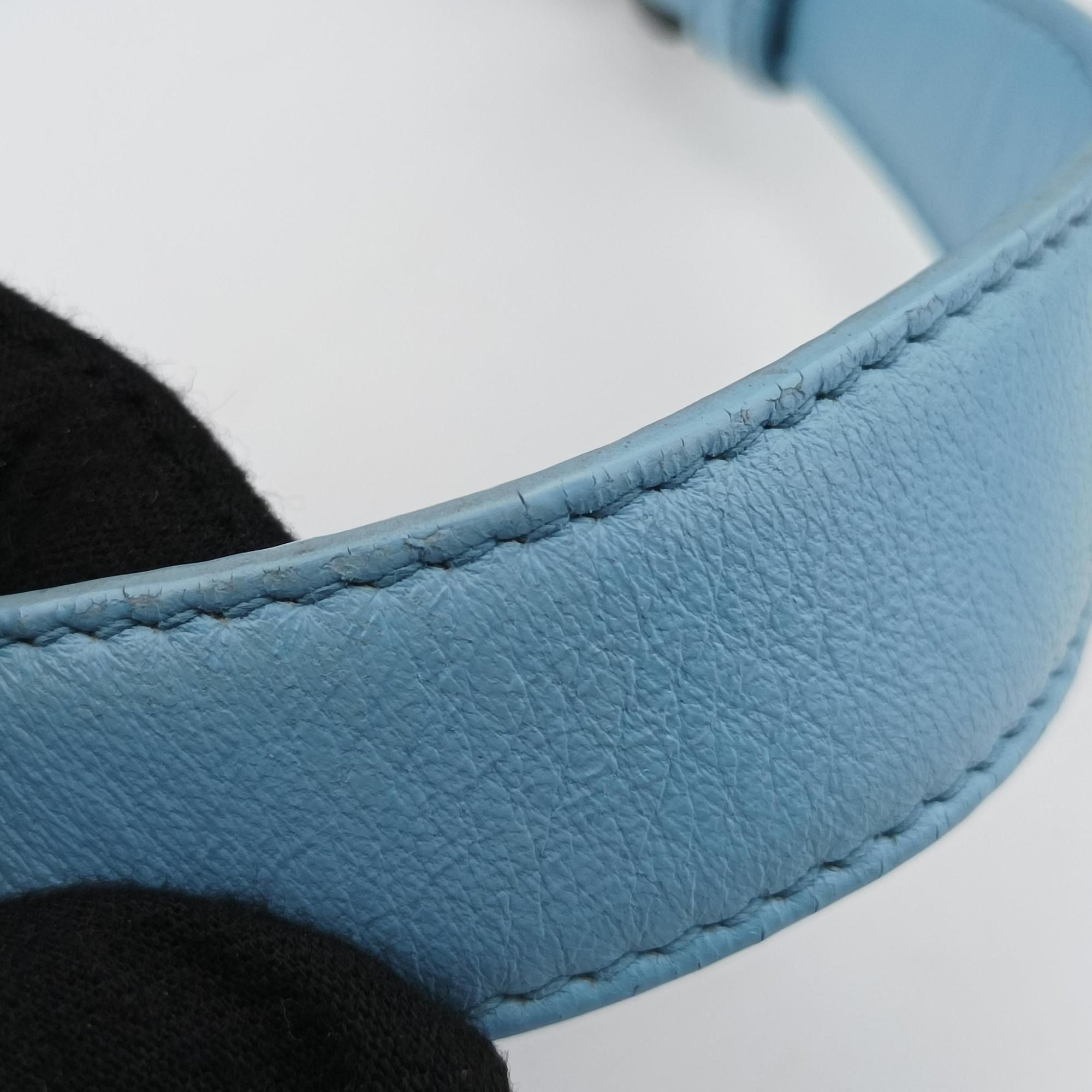 Intrecciato Olimpia Blue lambskin B03387877Bイントレチャート オリンピア ブルー ラムスキン B03387877B