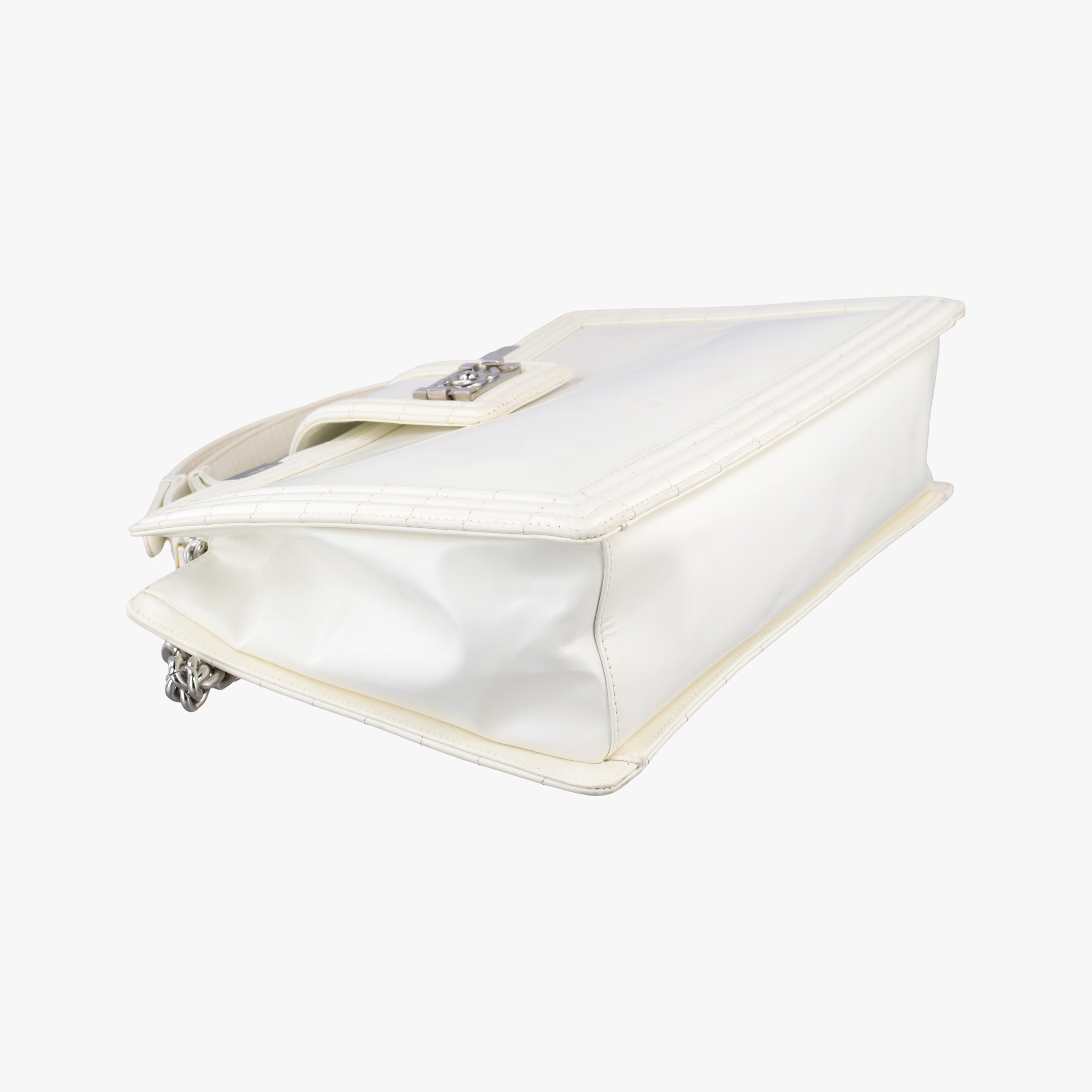 Boy Chanel White Leather A67019 16157345ボーイシャネル ホワイト レザー A67019 16157345