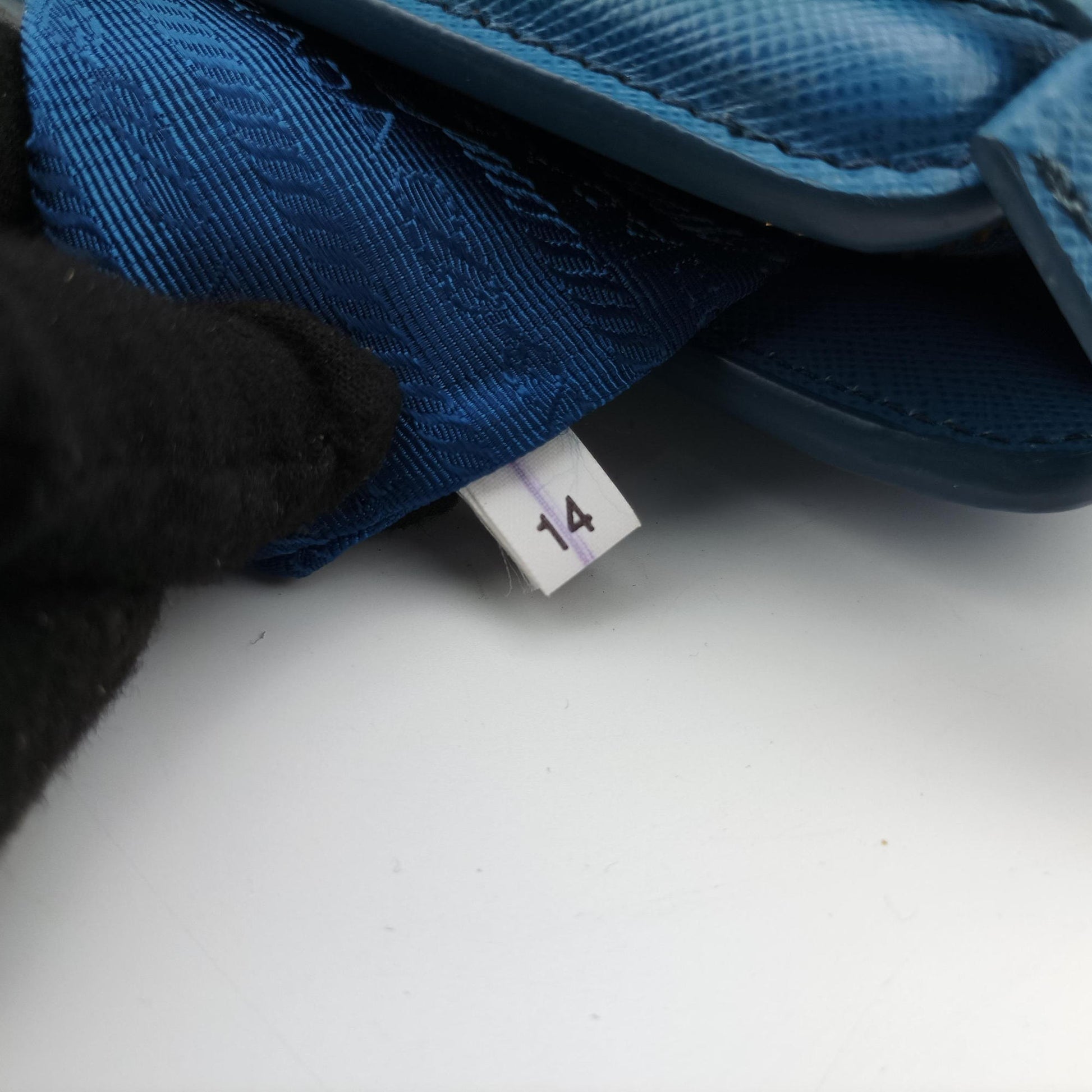Promenade Blue SAFFIANO Leather BN2538 14 IVプロムナード ブルー サフィアーノレザー BN2538 14 IV