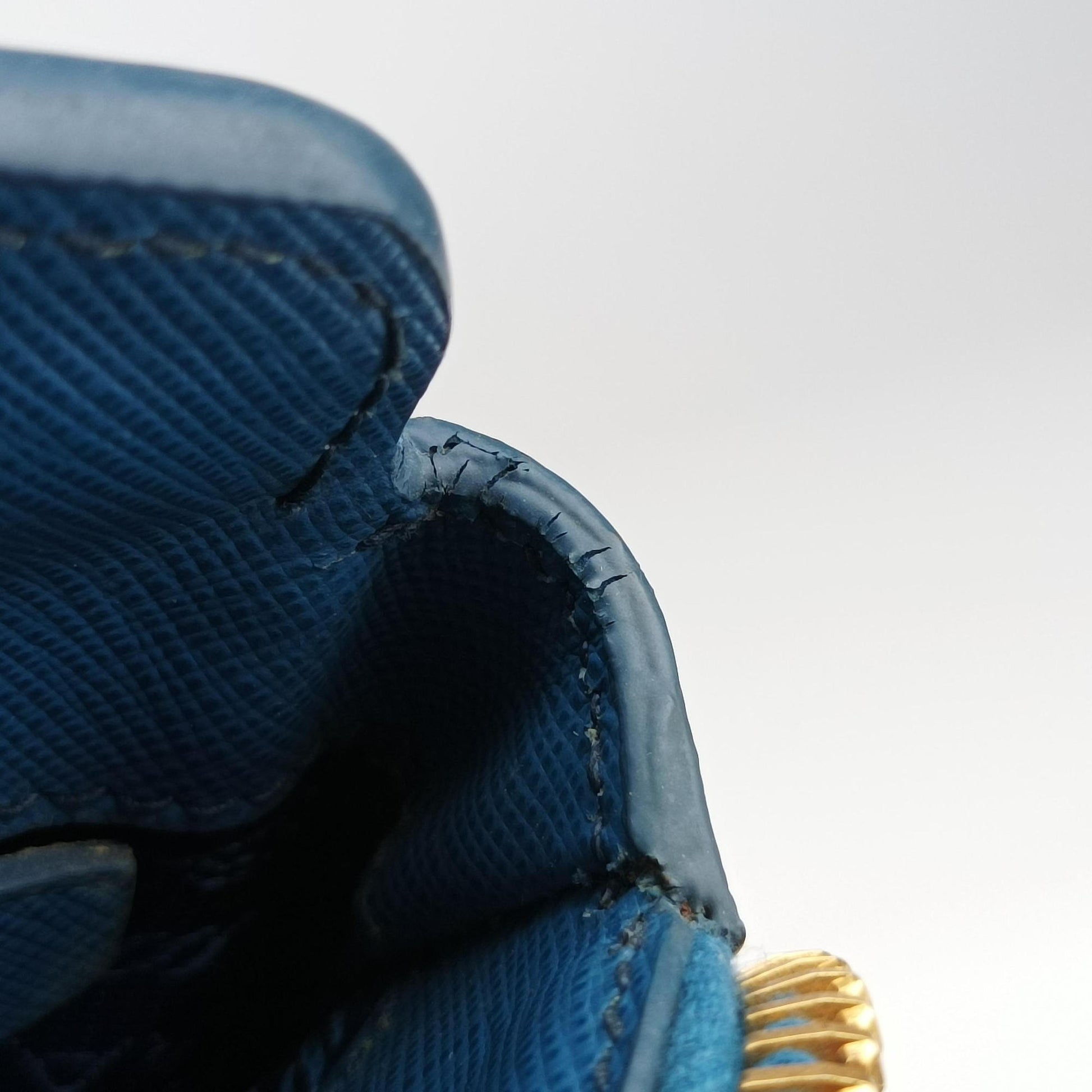 Promenade Blue SAFFIANO Leather BN2538 14 IVプロムナード ブルー サフィアーノレザー BN2538 14 IV