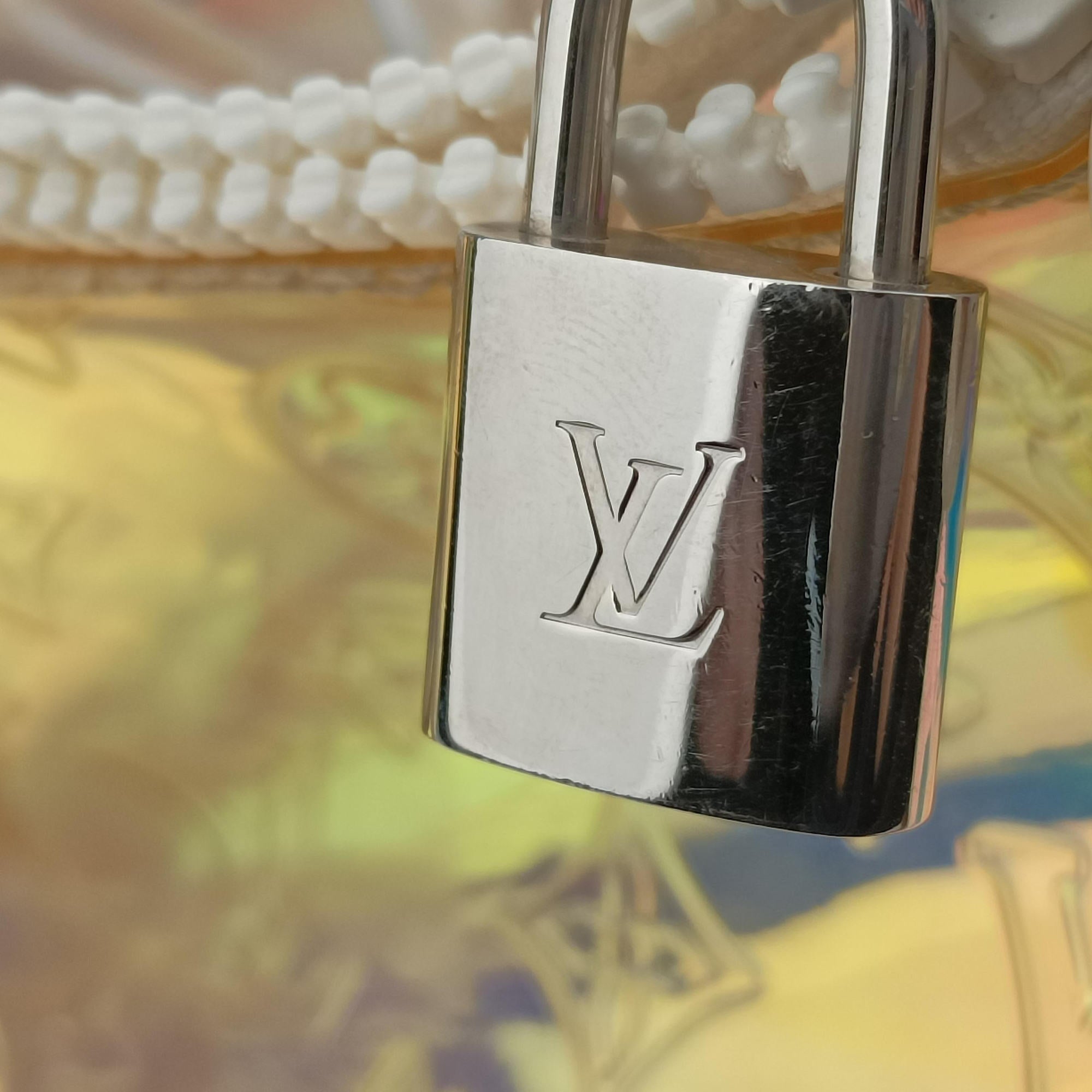Keepall Bandouliere 50 aurora Monogram Prism M53271 DR1159キーポルバンドリエール50 オーロラ モノグラム プリズム M53271 DR1159
