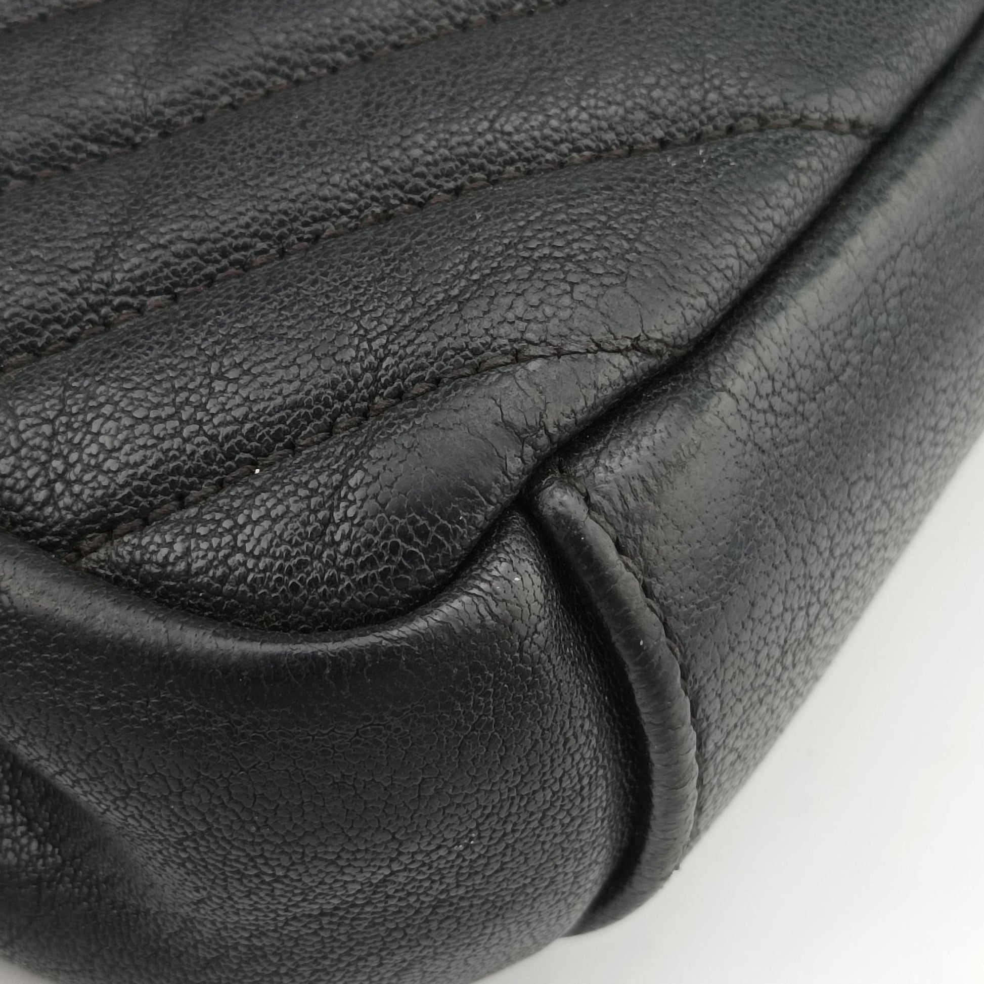 COLLEGE Black Leather 428056 GUE428056.0916カレッジ ブラック レザー 428056 GUE428056.0916