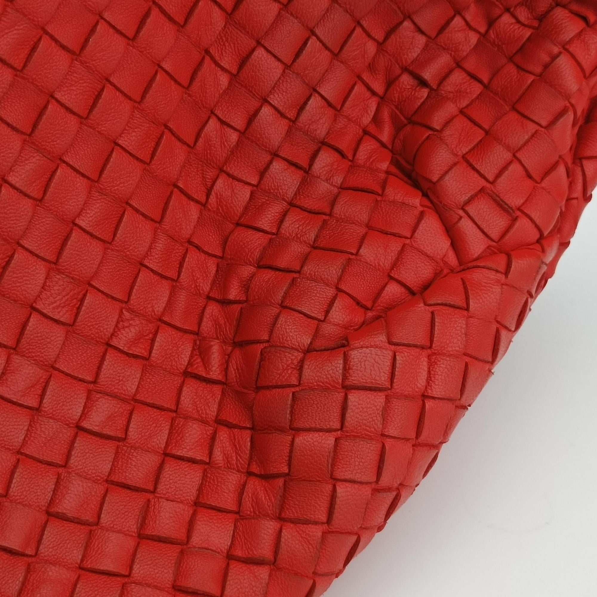 Intrecciato Red lambskin B00180493Uイントレチャート レッド ラムスキン B00180493U