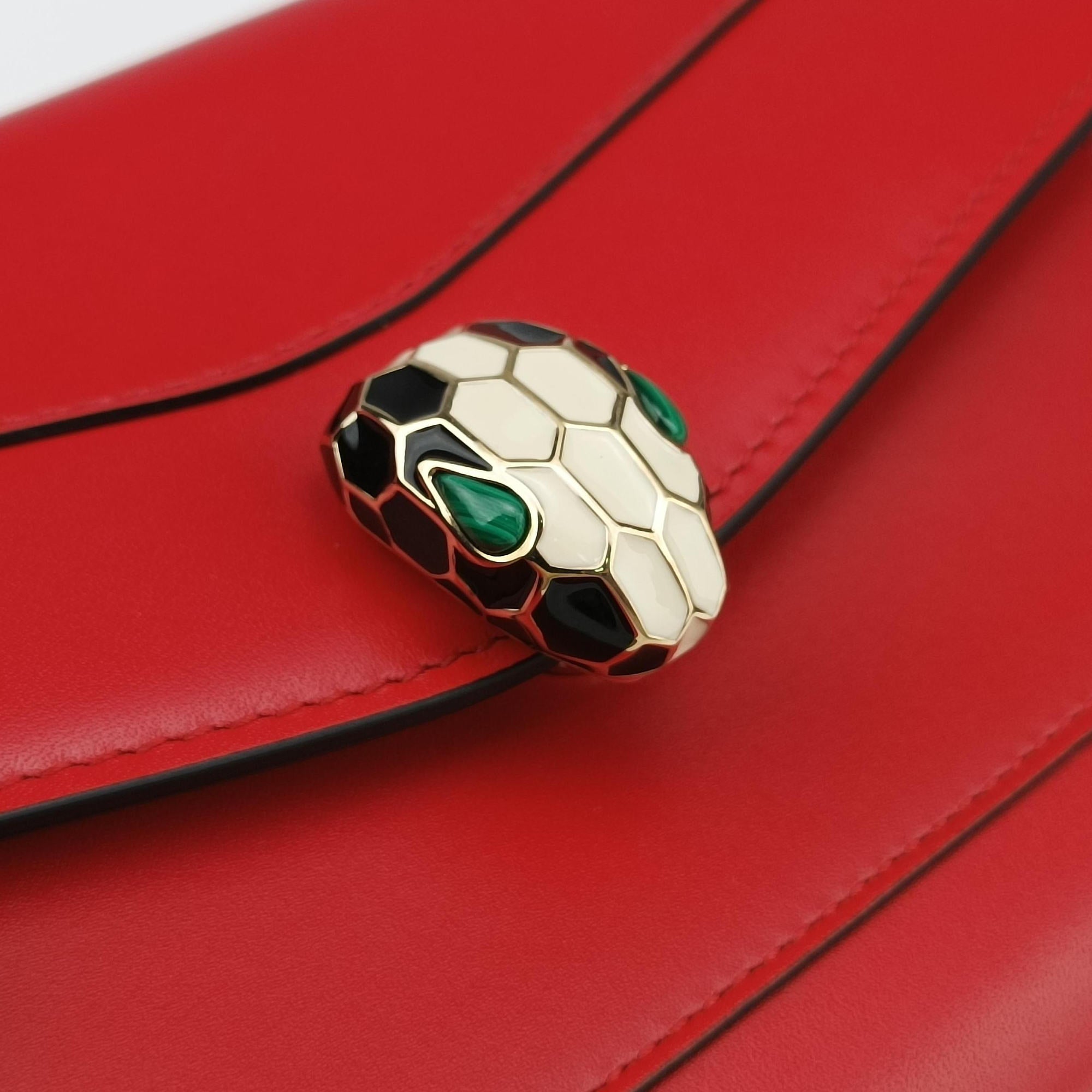 SERPENTI FOREVER Red Leather EL.A18.284918セルペンティ フォーエバー レッド レザー EL.A18.284918