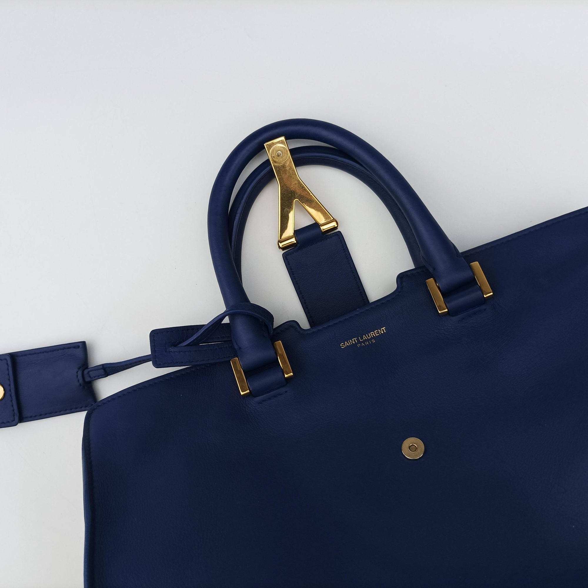 Y Ligne Petit Cabas Blue Leather 311210 311210.001998Yライン プチカバス ブルー レザー 311210 311210.001998