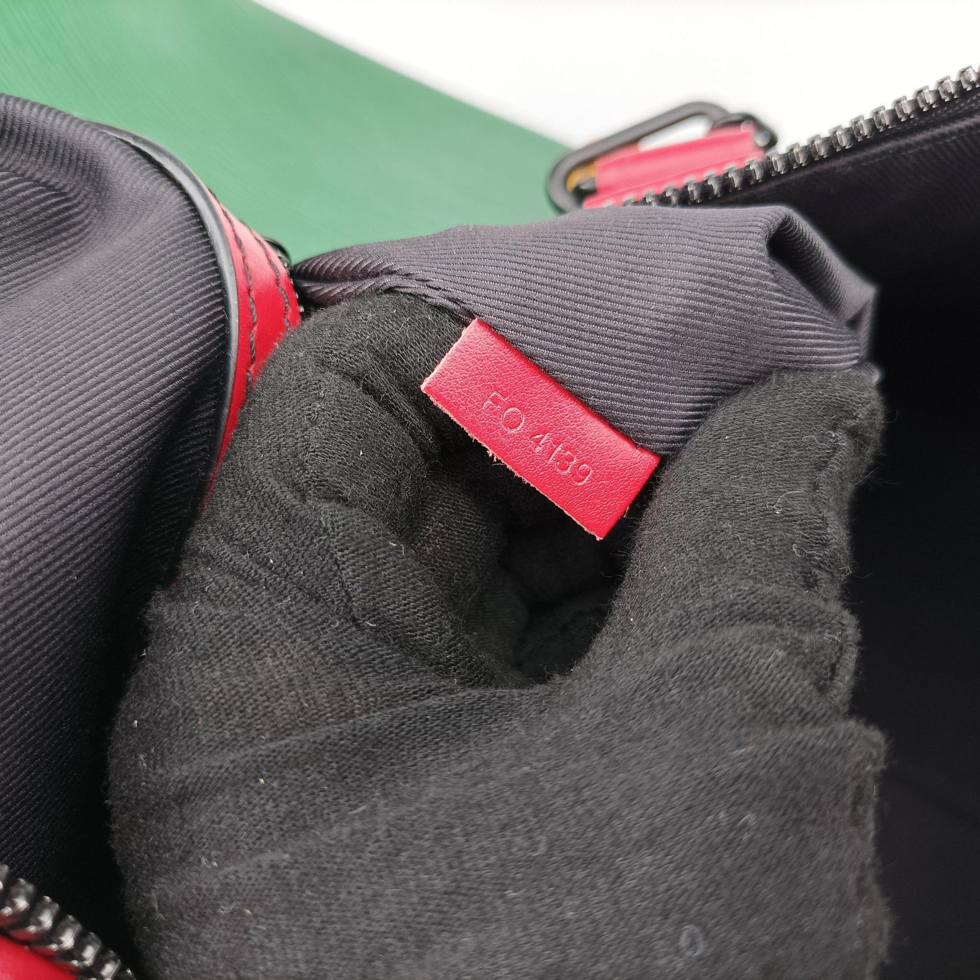 Keepall Bandouliere 50 Green × Red epi M55571 FO4139キーポル バンドリエール 50 グリーン × レッド エピ M55571 FO4139