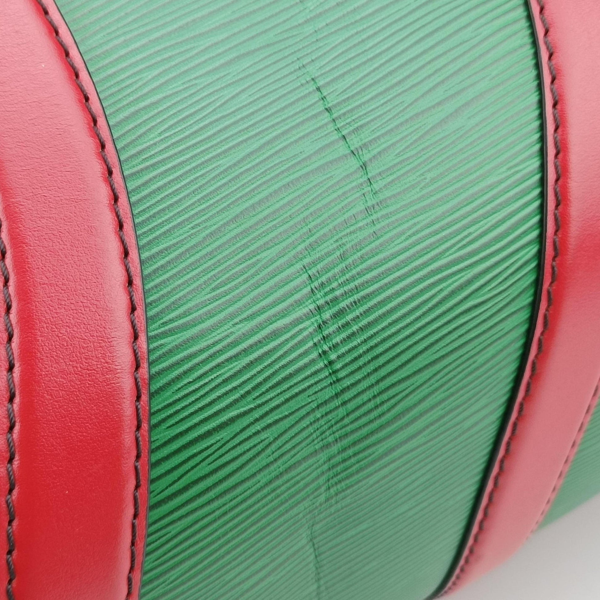Keepall Bandouliere 50 Green × Red epi M55571 FO4139キーポル バンドリエール 50 グリーン × レッド エピ M55571 FO4139