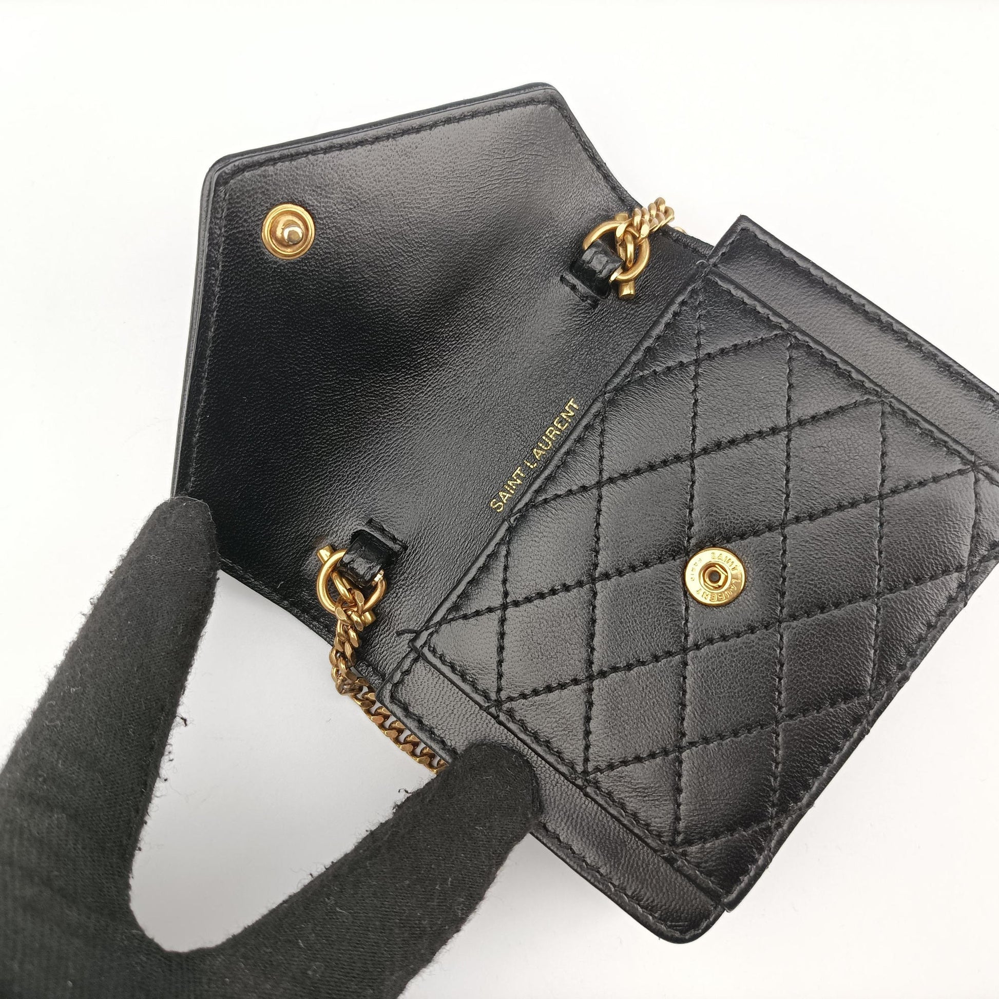 Gabby Micro Black Leather 685612 8ND685612.1221ゲイビー マイクロ ブラック レザー 685612 8ND685612.1221