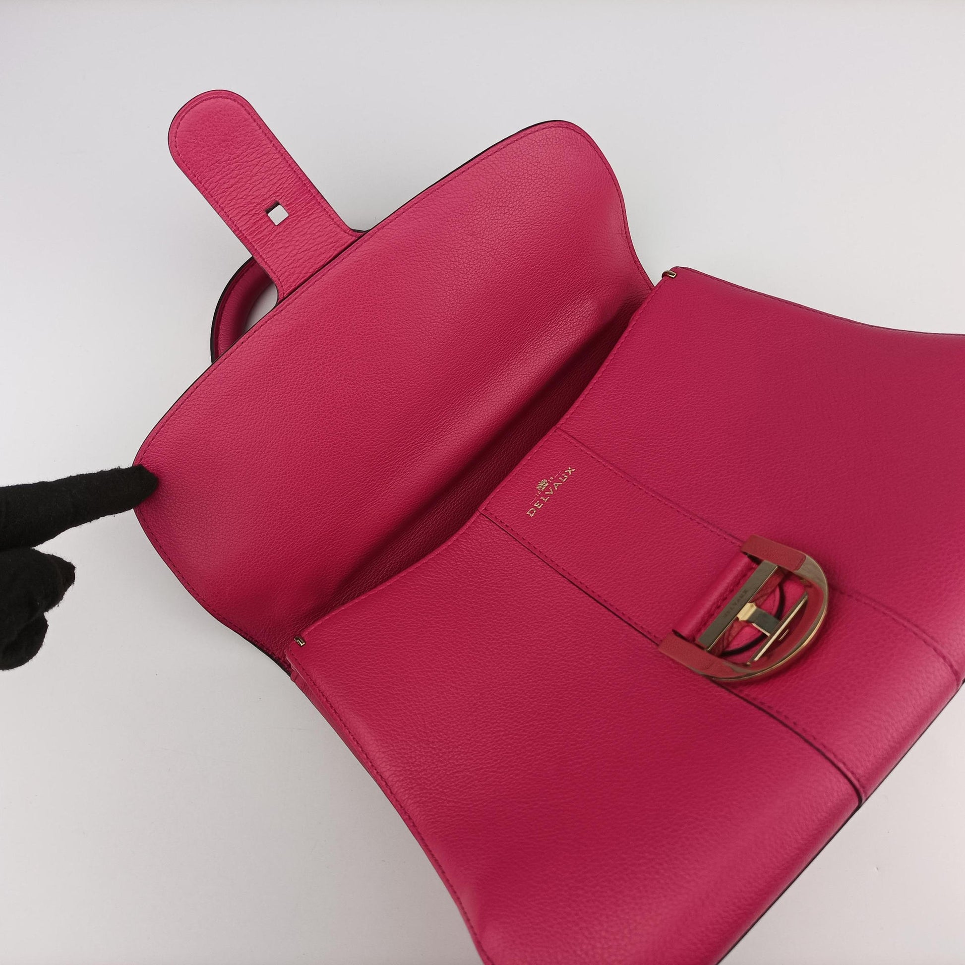 Brillant Rose Leather HO4Hブリリアント ローズ レッド レザー HO4H