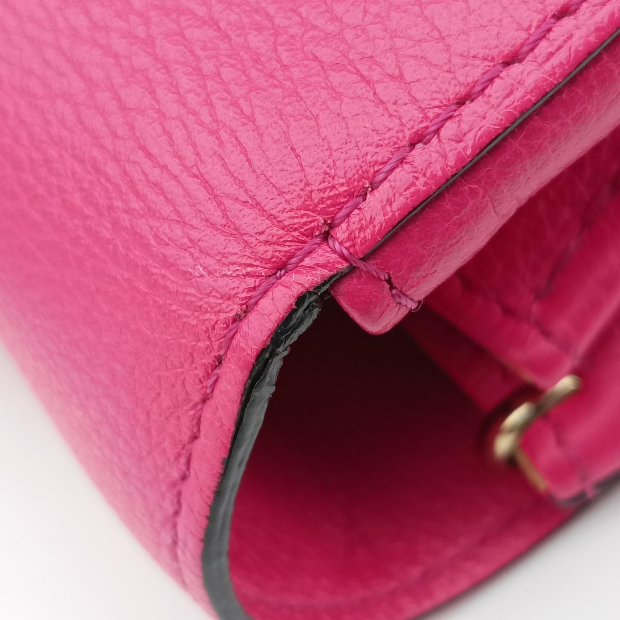 Brillant Rose Leather HO4Hブリリアント ローズ レッド レザー HO4H