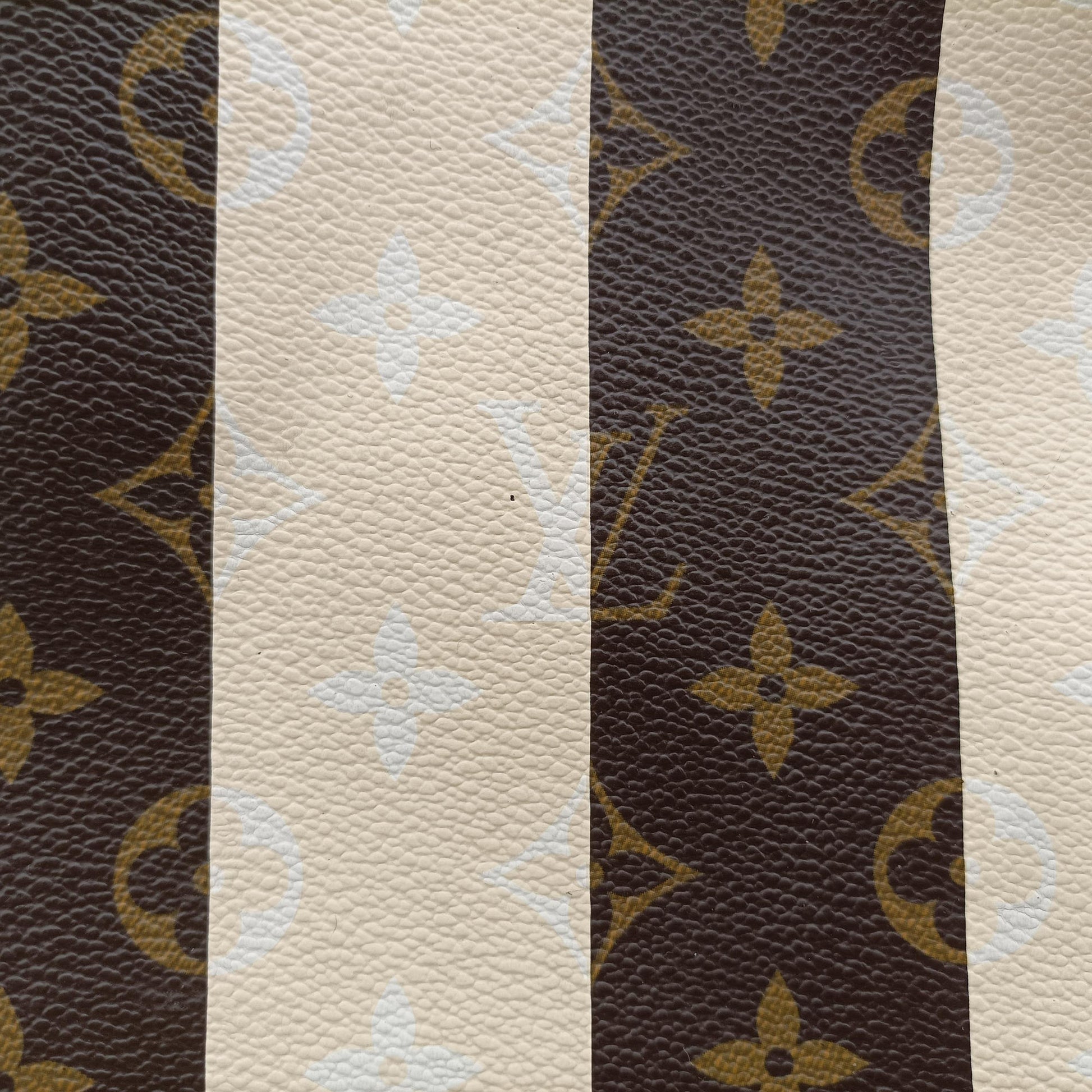 Noe Monogram Rayeur Monogram Canvas M40563 Lot number unknownノエ モノグラム レイユール モノグラムキャンバス M40563 製番不明