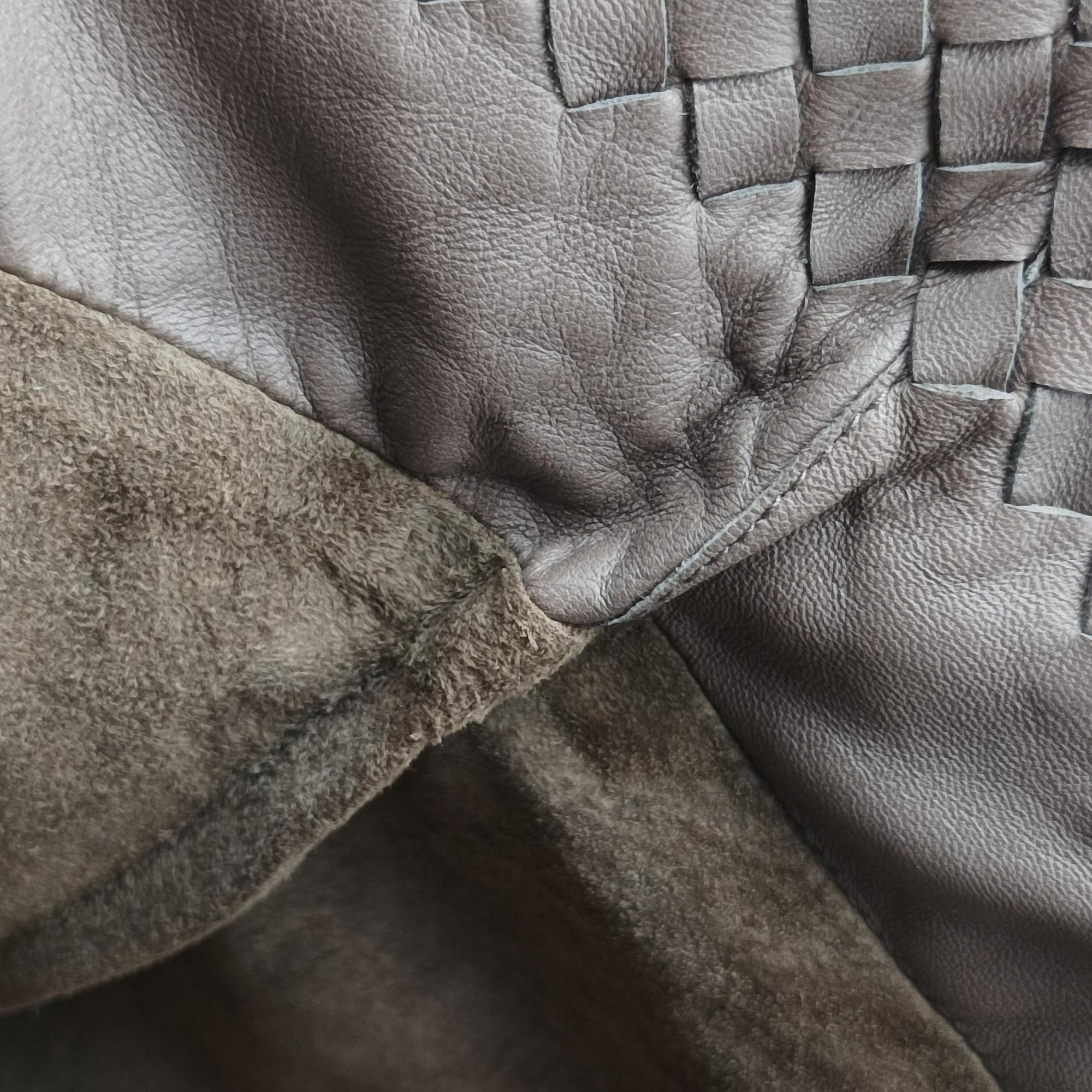 Intrecciato Shopper Acatl Brown lambskin B00191550Rイントレチャート ショッパー アキャトル ブラウン ラムスキン B00191550R