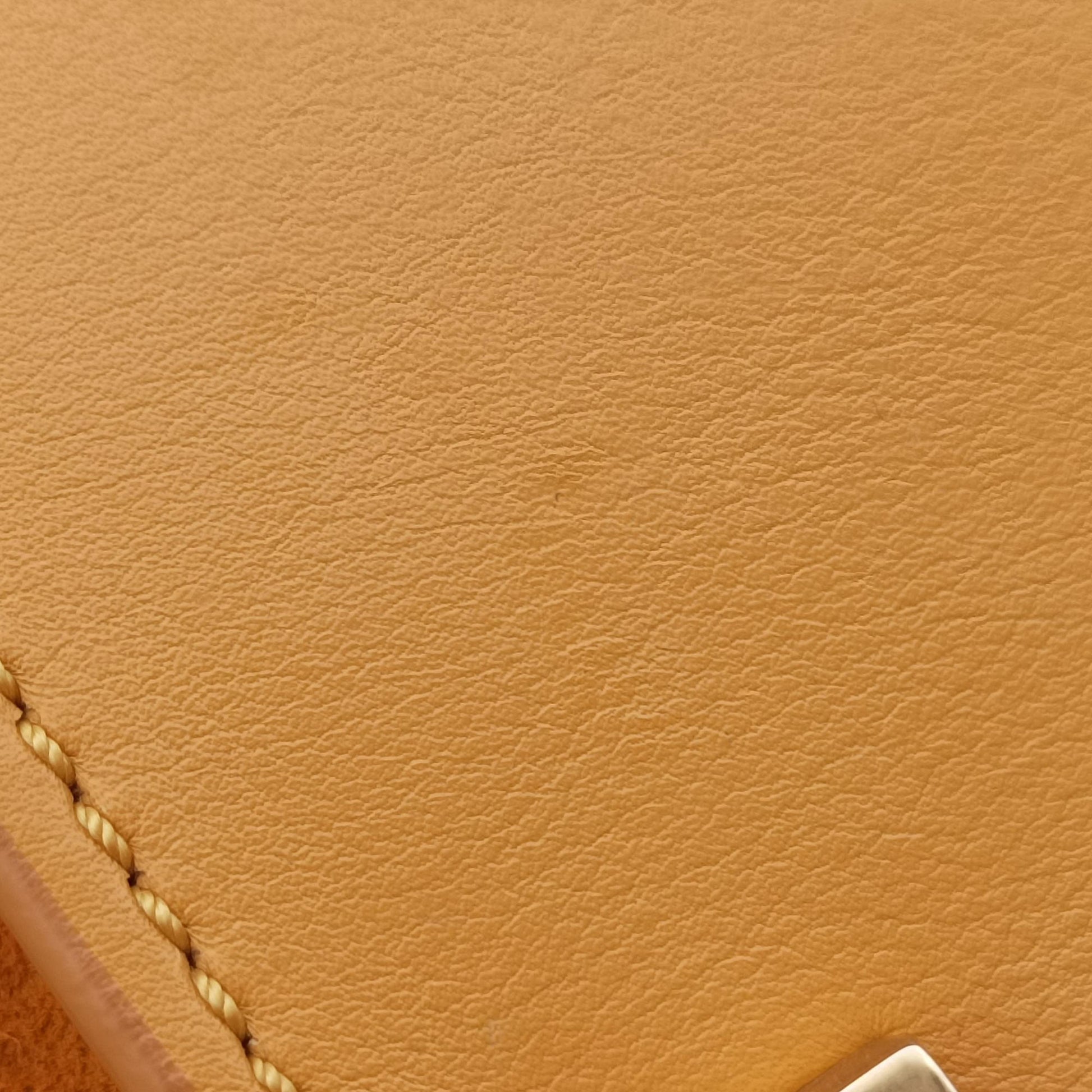 Luggage Small Square Phantom Yellow suede F-CU-0133ラゲージスモールスクエアファントム イエロー スエード F-CU-0133