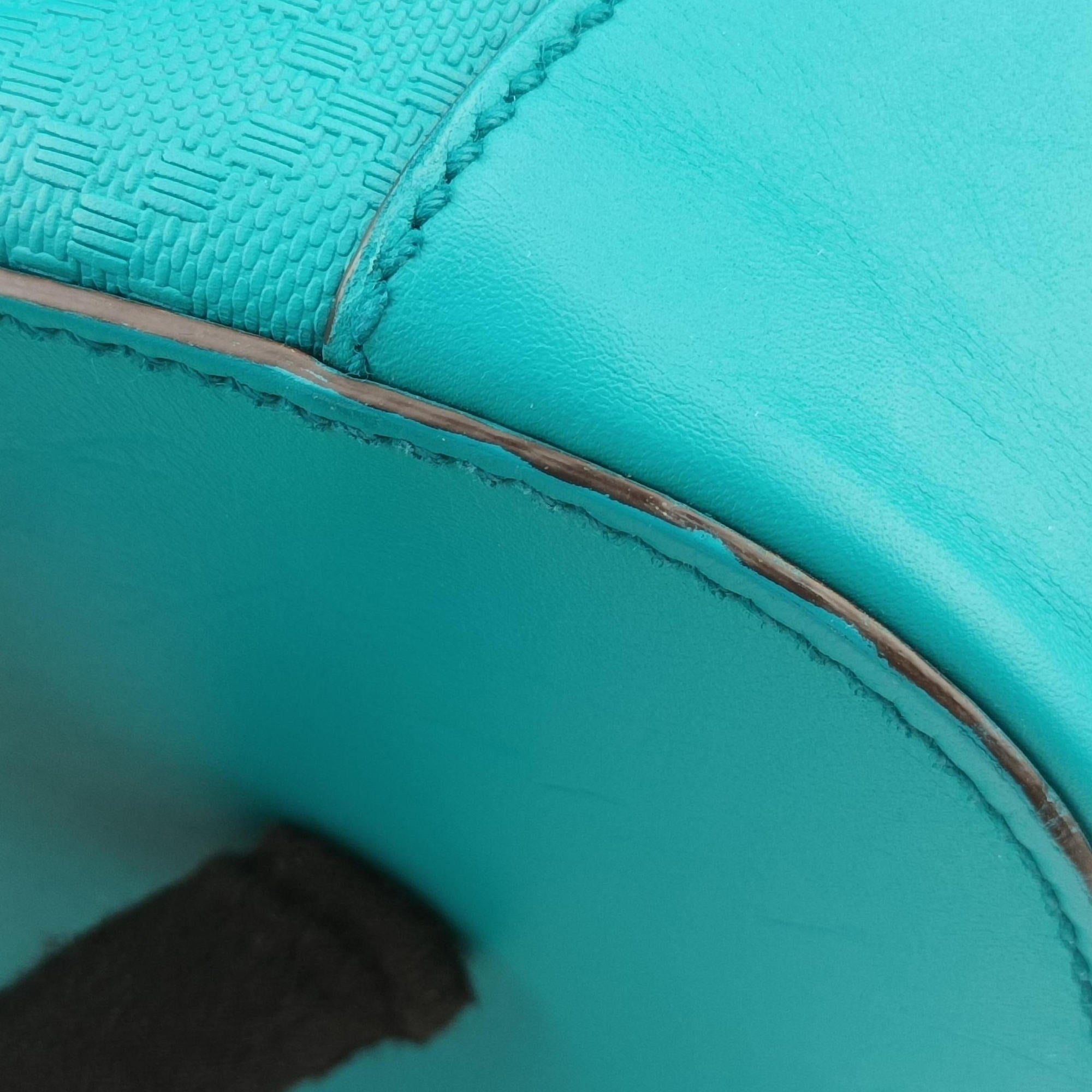 Bright Diamante Bucket Blue Leather 354229 D016461354ブライトディアマンテ バケット ブルー レザー 354229 D016461354