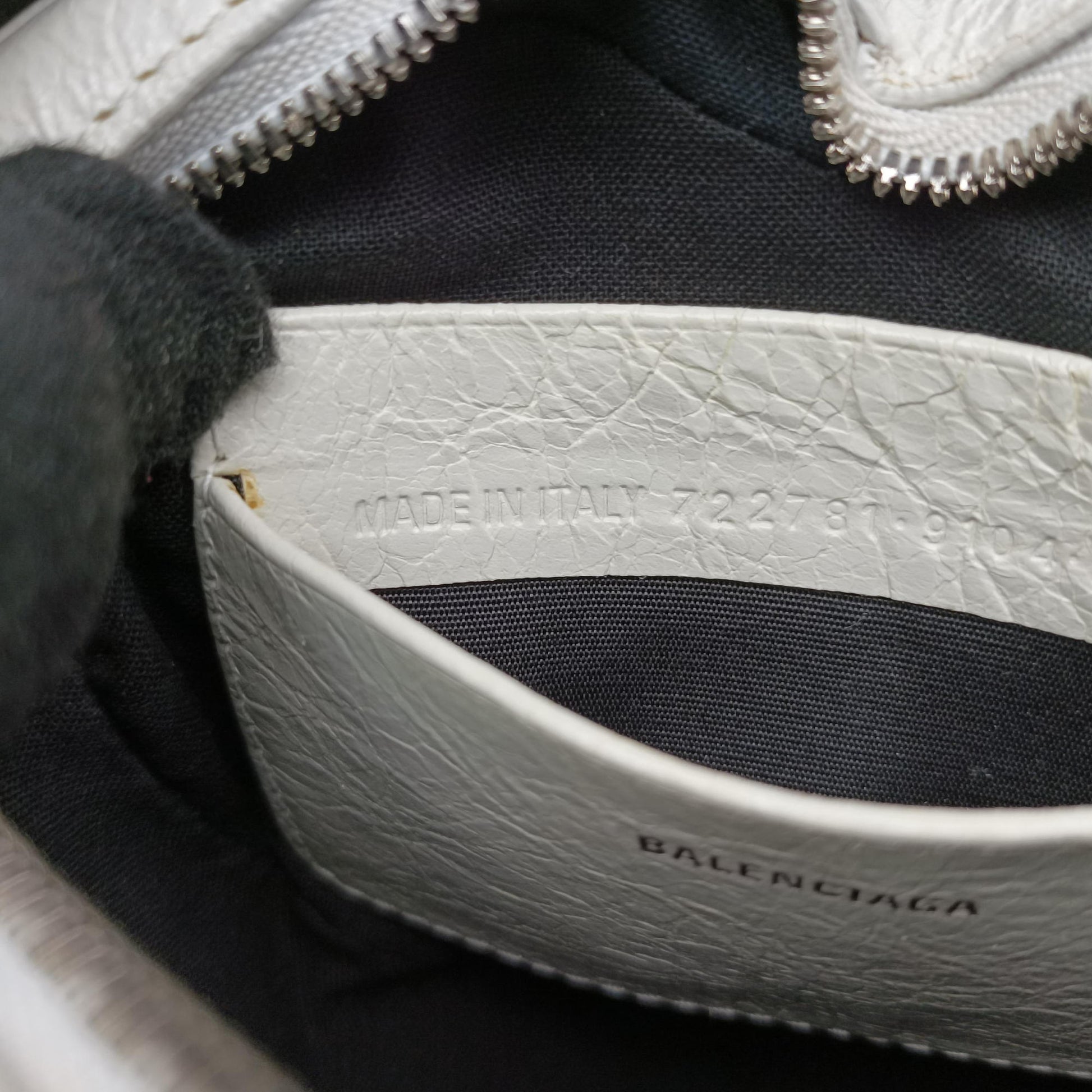 Le Cagole Heart Mini White lambskin 722781.9104.P.584046ル カゴーレ ハートミニ ホワイト ラムスキン 722781.9104.P.584046