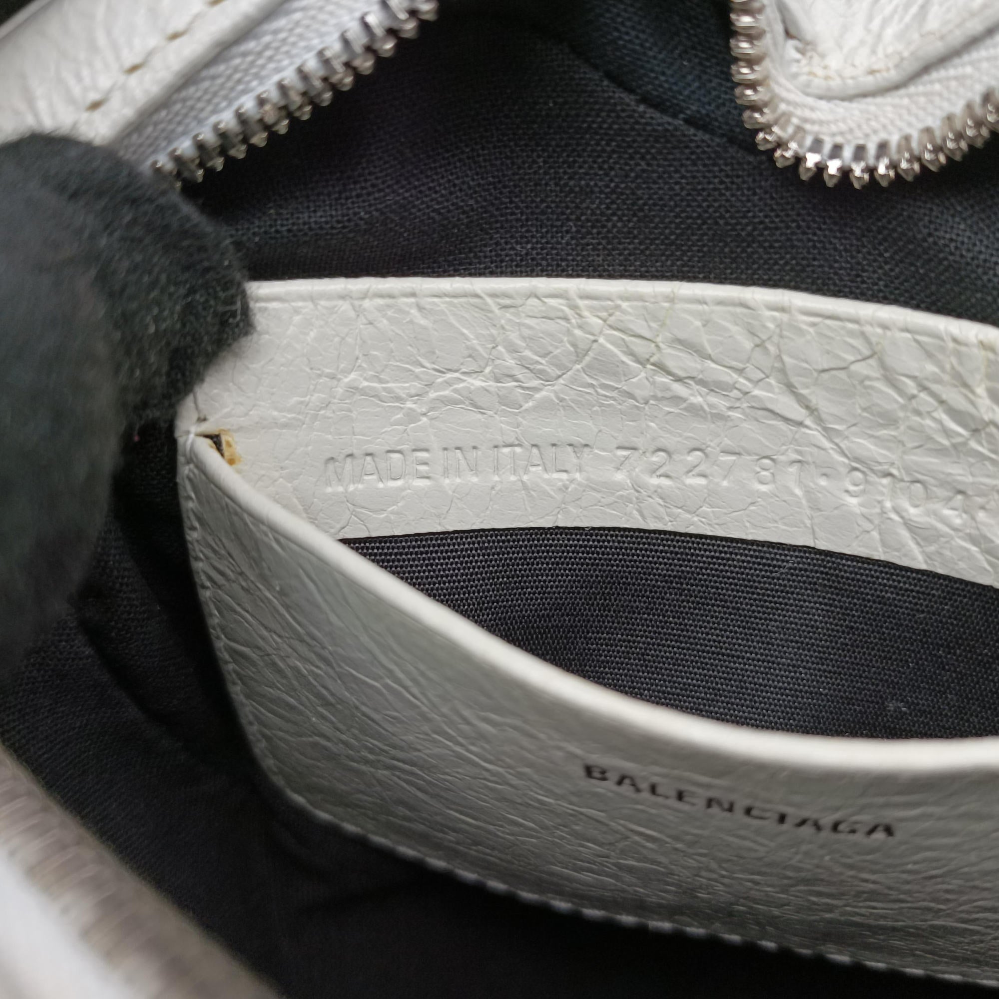 Le Cagole Heart Mini White lambskin 722781.9104.P.584046ル カゴーレ ハートミニ ホワイト ラムスキン 722781.9104.P.584046