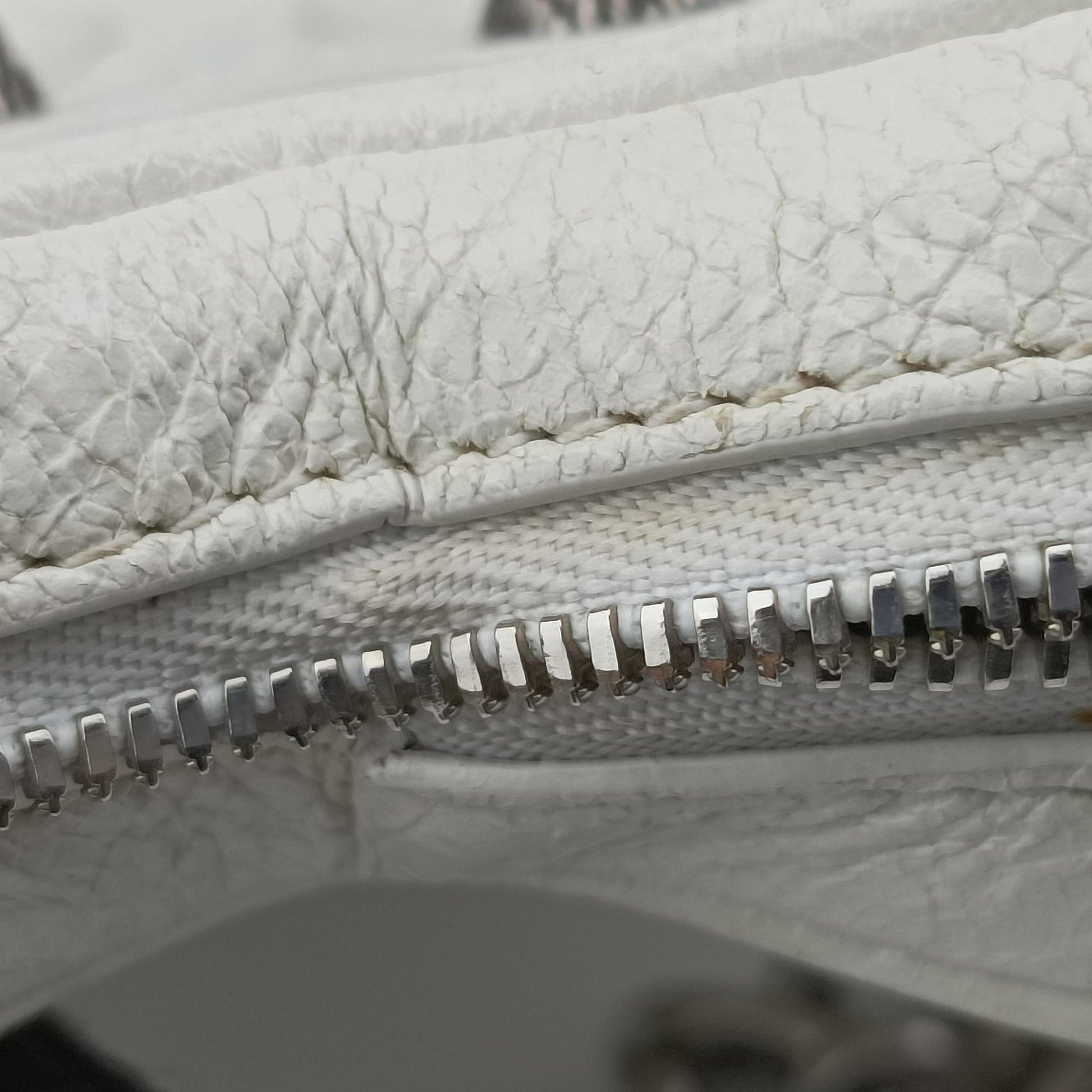 Le Cagole Heart Mini White lambskin 722781.9104.P.584046ル カゴーレ ハートミニ ホワイト ラムスキン 722781.9104.P.584046