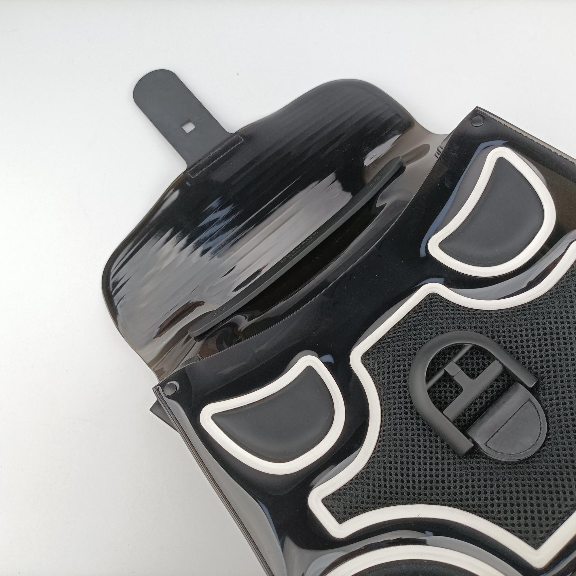 Brillant Black x white Plastic  ブリリアント ブラック×ホワイト プラスチック  