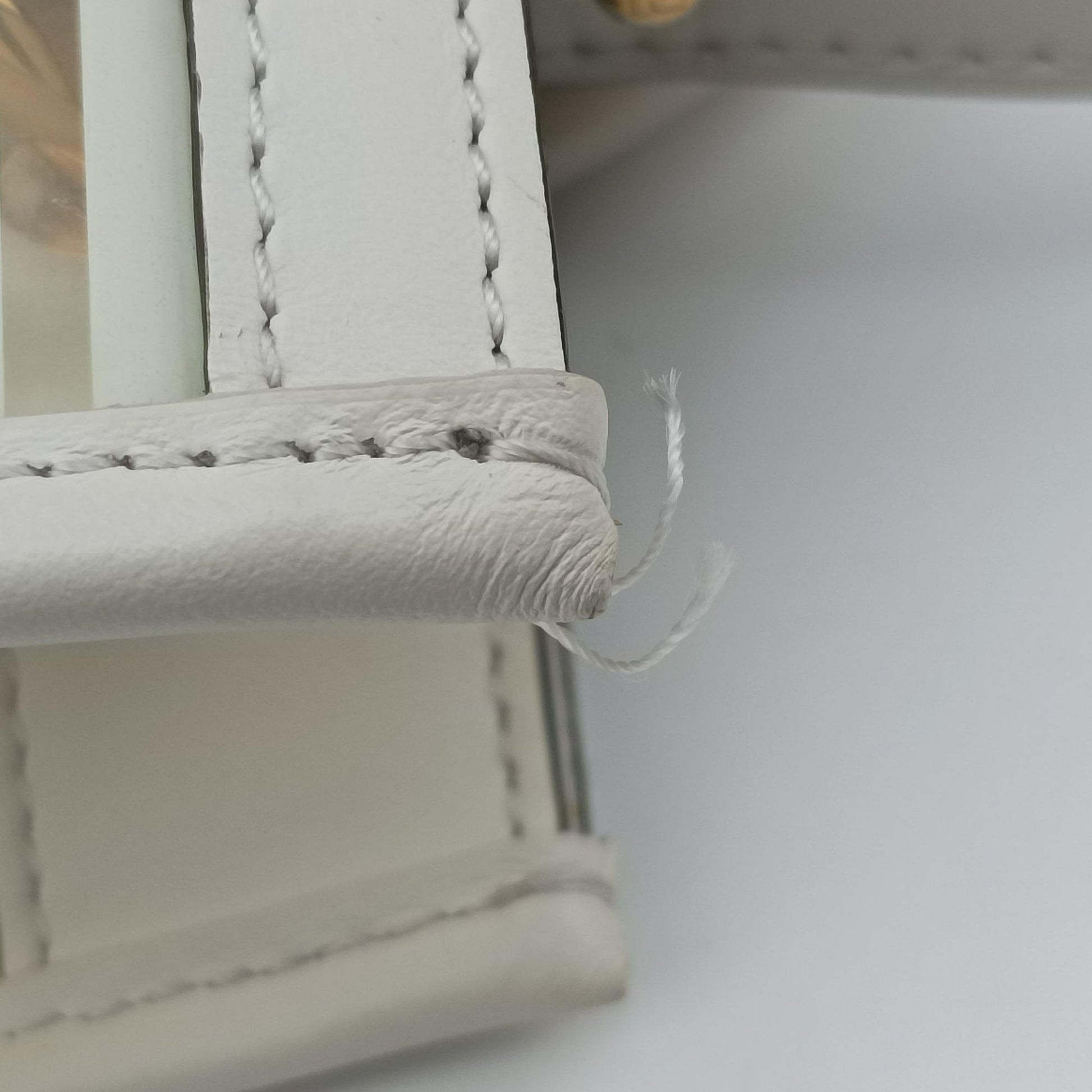 Runaway Shopper White PVC coated canvas×Leather 8BH353 8BH353-A7S0-198-0397ラナウェイ ショッパー ホワイト PVCコーティングキャンバス×レザー 8BH353 8BH353-A7S0-198-0397