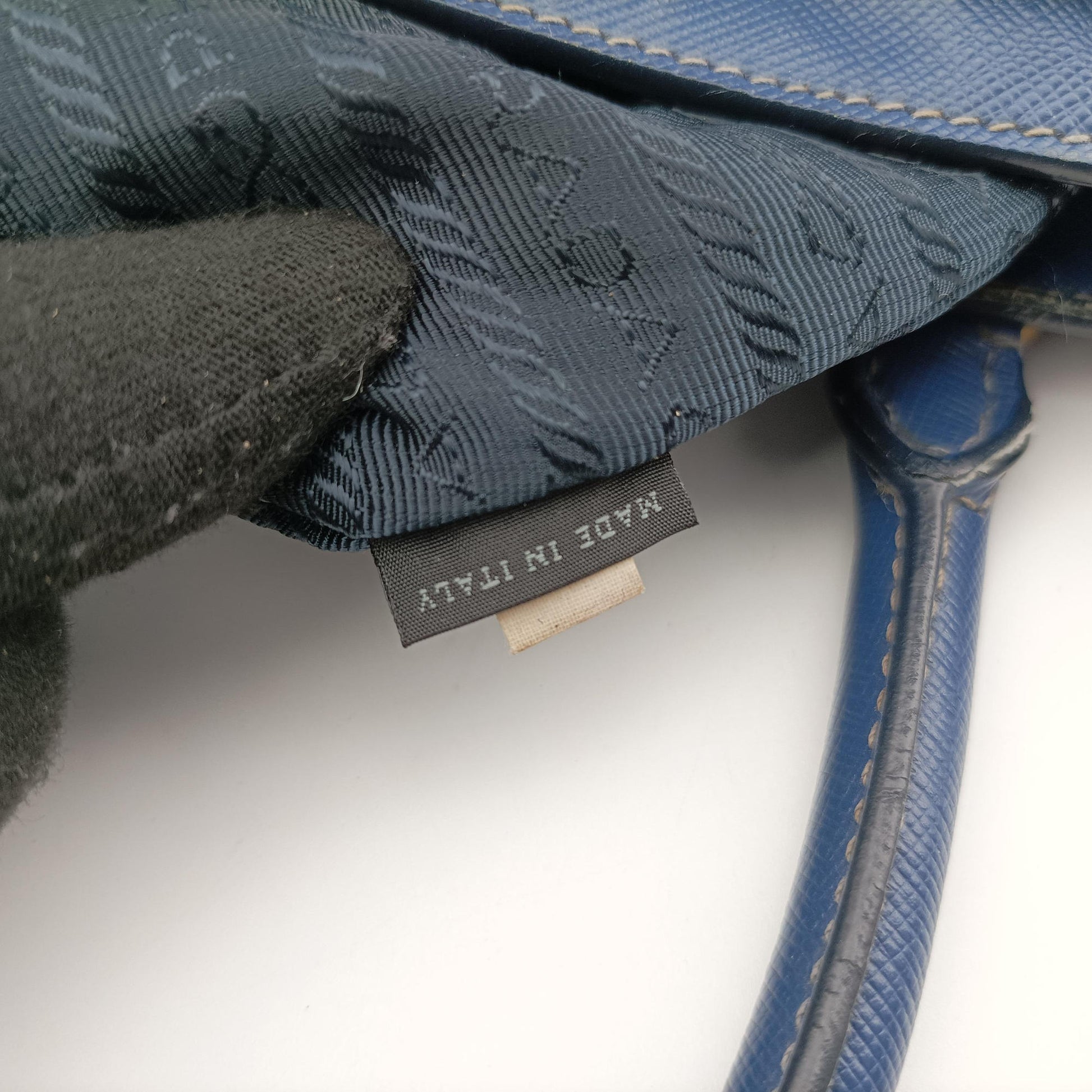 Galleria Blue SAFFIANO Leather BN2274 117ガレリア ブルー サフィアーノレザー BN2274 117