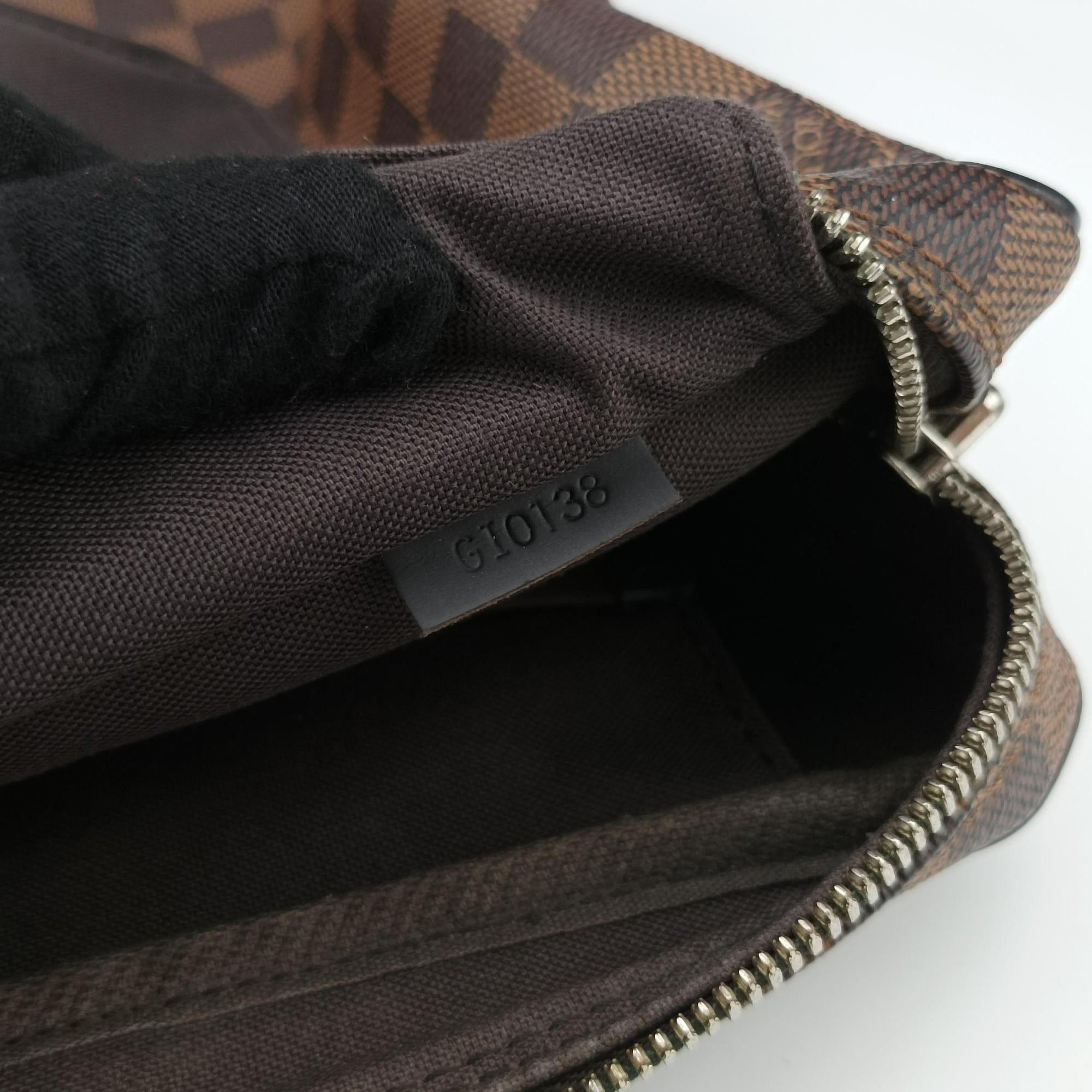 Porte Documents Voyage EBENE Damier Canvas N41466 GI0138ポルトドキュマン ヴォワヤージュ エベーヌ ダミエキャンバス N41466 GI0138
