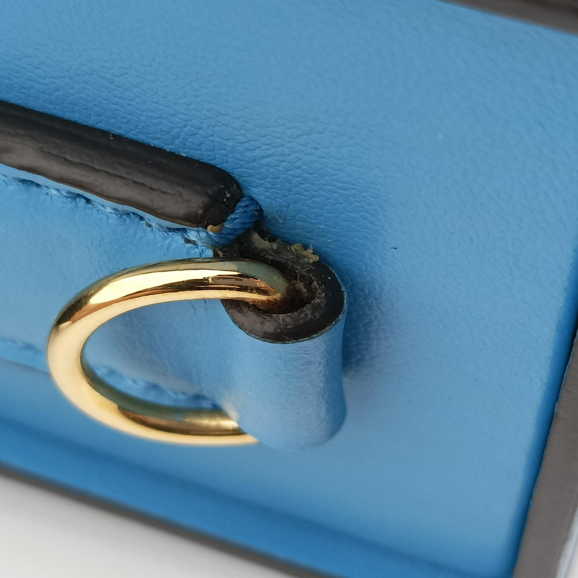 Box Packaging Blue Leather 8BT339 8BT339-ADP6 218-9047ボックス パッケージング ブルー レザー 8BT339 8BT339-ADP6 218-9047