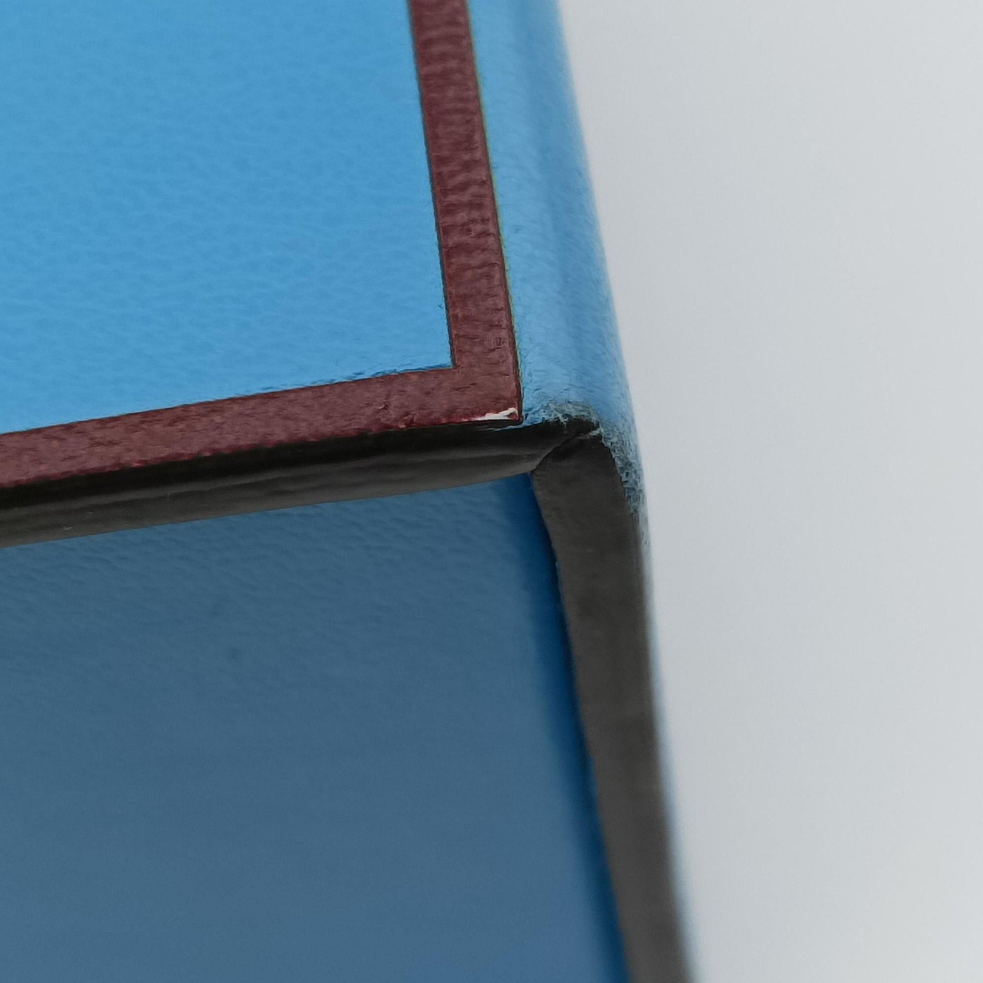 Box Packaging Blue Leather 8BT339 8BT339-ADP6 218-9047ボックス パッケージング ブルー レザー 8BT339 8BT339-ADP6 218-9047