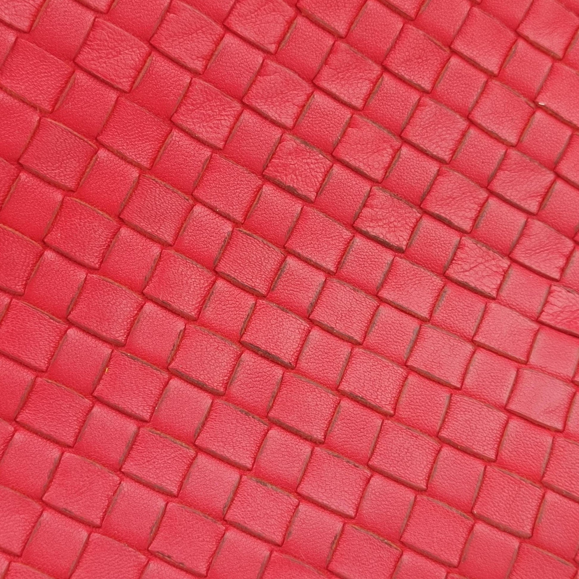 Intrecciato Olimpia Red lambskin B05680917Zイントレチャート オリンピア レッド ラムスキン B05680917Z