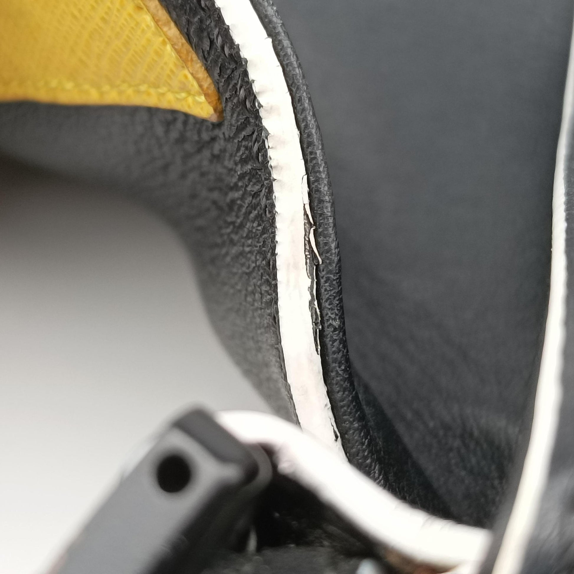 Monster Baguette Black×yellow Leather 8BR600 8BR600-41K-159-9851モンスター　バゲット 黒×イエロー レザー 8BR600 8BR600-41K-159-9851