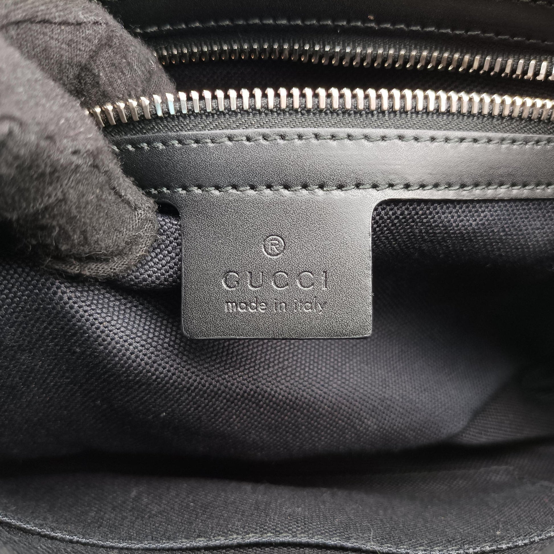 Night Courrier badge embellished Navy x Black PVC coated canvas 474293 E030376724ソフト GGスプリーム タイガー ネイビー×ブラック PVCコーティングキャンバス 474293 E030376724