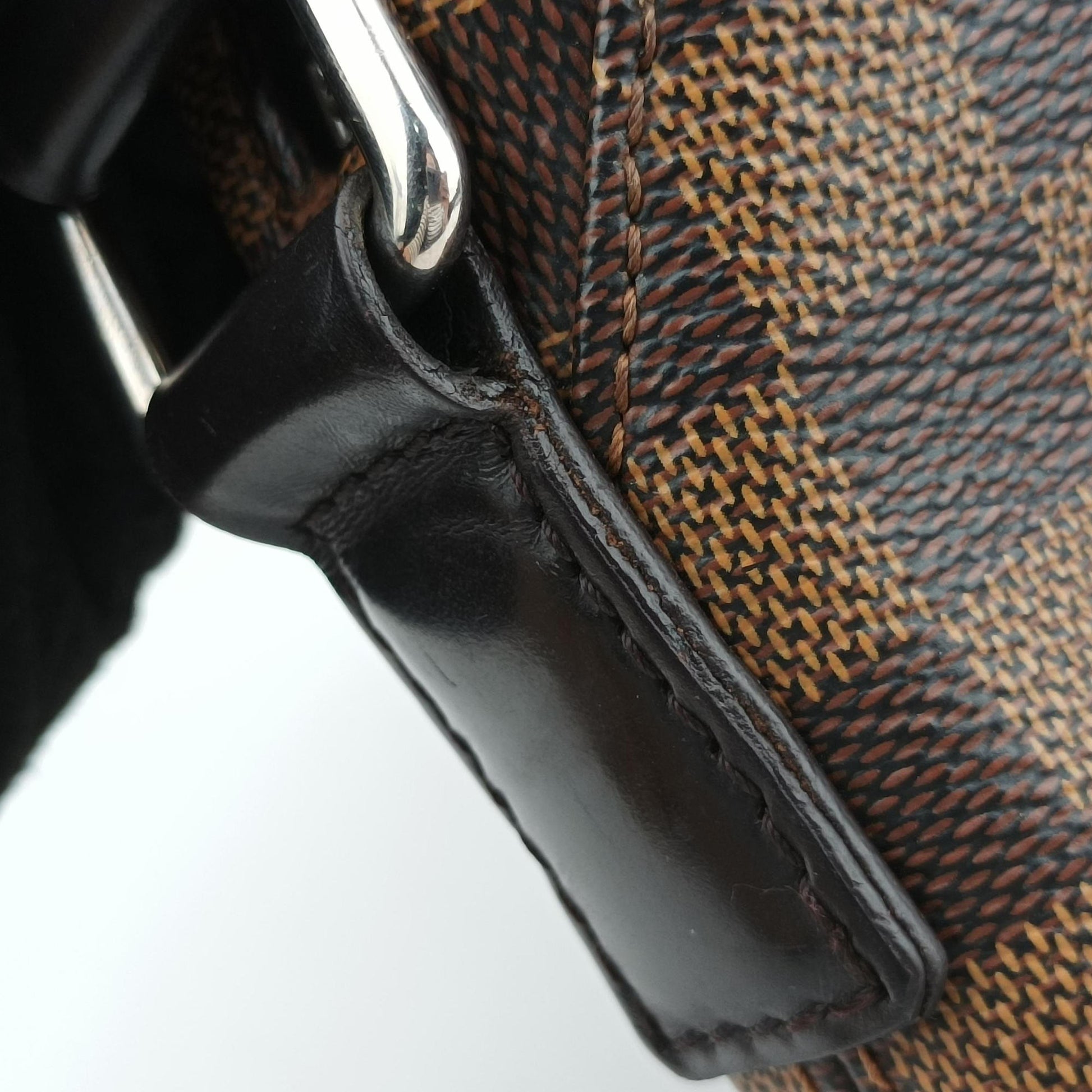 Jake messenger PM EBENE Damier Canvas N41568 TR2195ジェイクメッセンジャーPM エベーヌ ダミエキャンバス N41568 TR2195