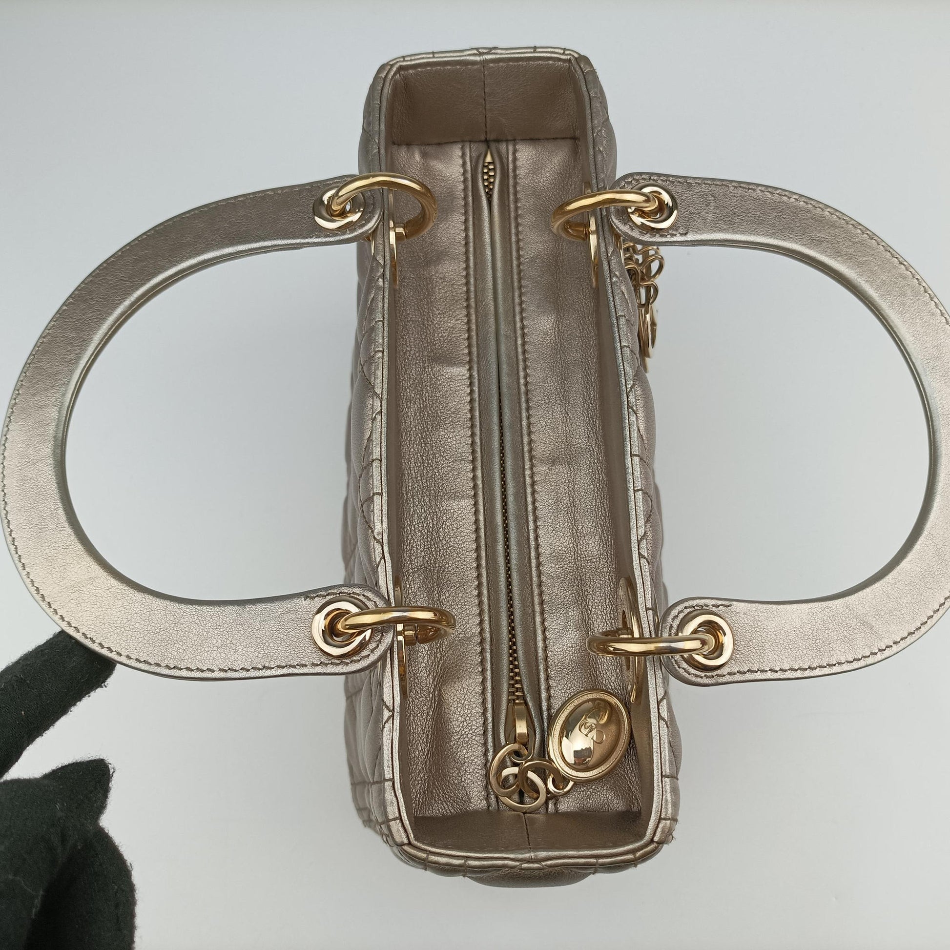 Lady Dior Gold lambskin 18-MA-0158レディディオール ゴールド系 ラムスキン 18-MA-0158