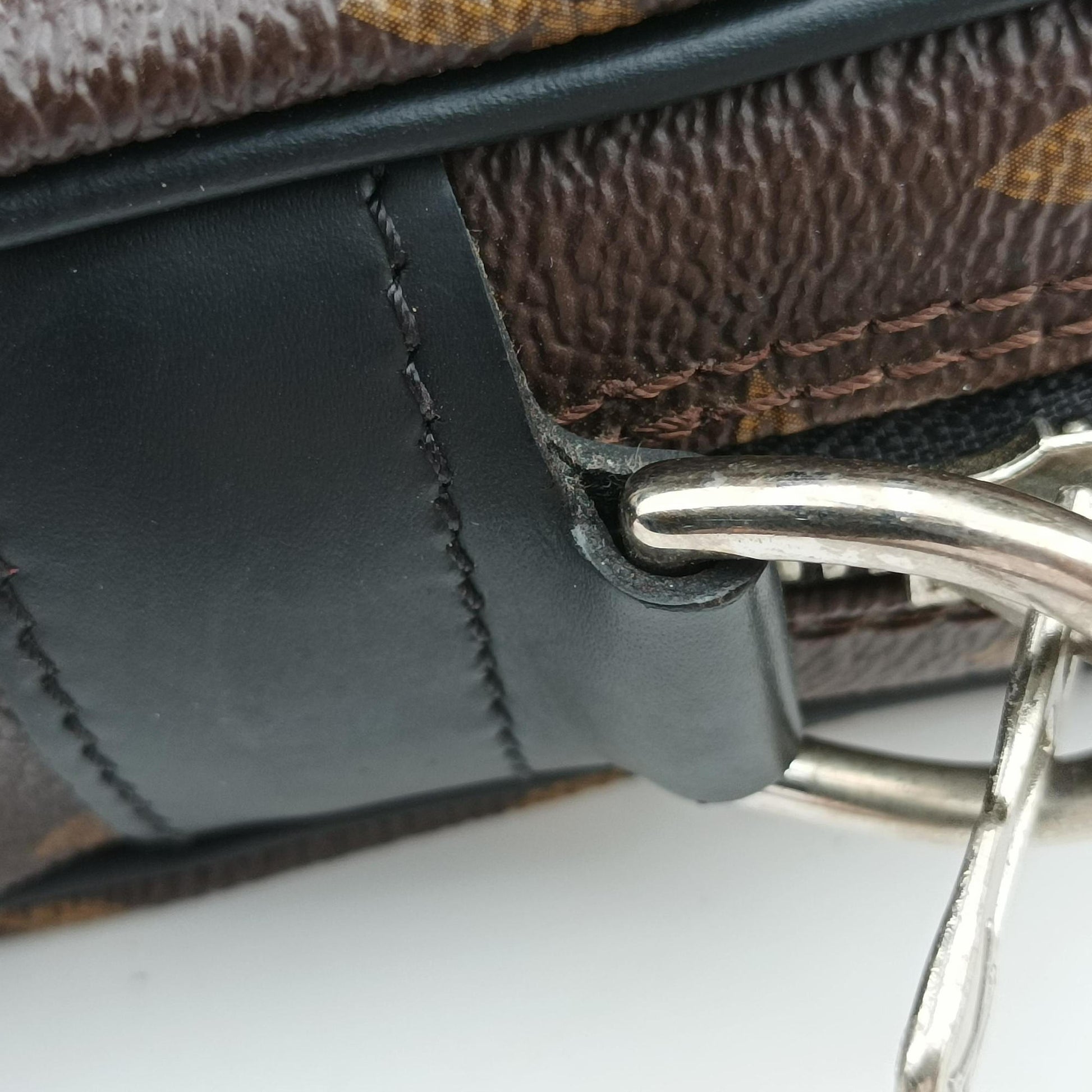 Porte Documents Voyage brown Monogram Canvas M40225 GI4230ポルトドキュマン ヴォワヤージュ モノグラム/ブラウン モノグラムキャンバス M40225 GI4230