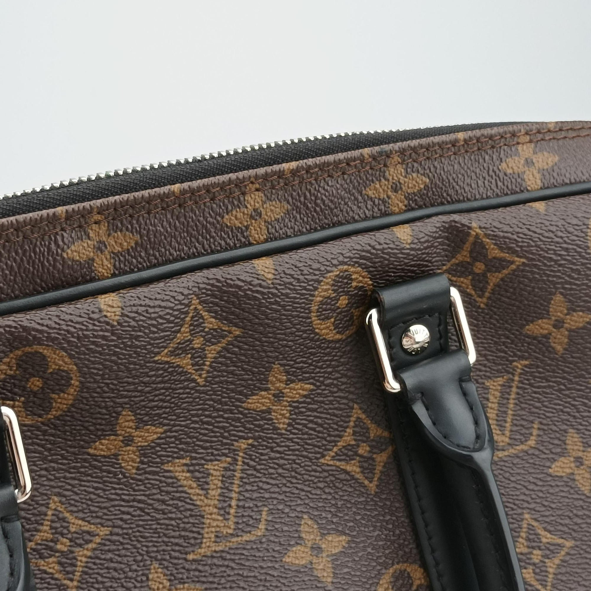 Porte Documents Voyage brown Monogram Canvas M40225 GI4230ポルトドキュマン ヴォワヤージュ モノグラム/ブラウン モノグラムキャンバス M40225 GI4230